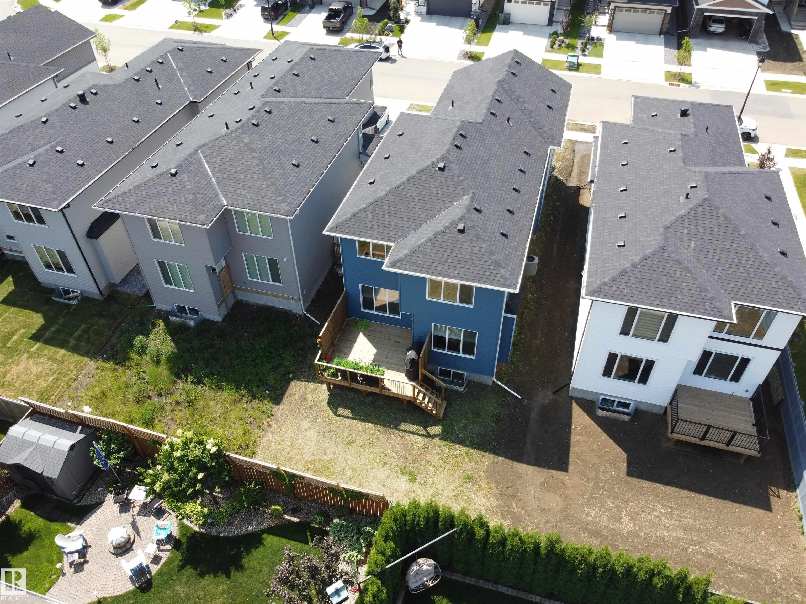 3235 PELERIN Crescent