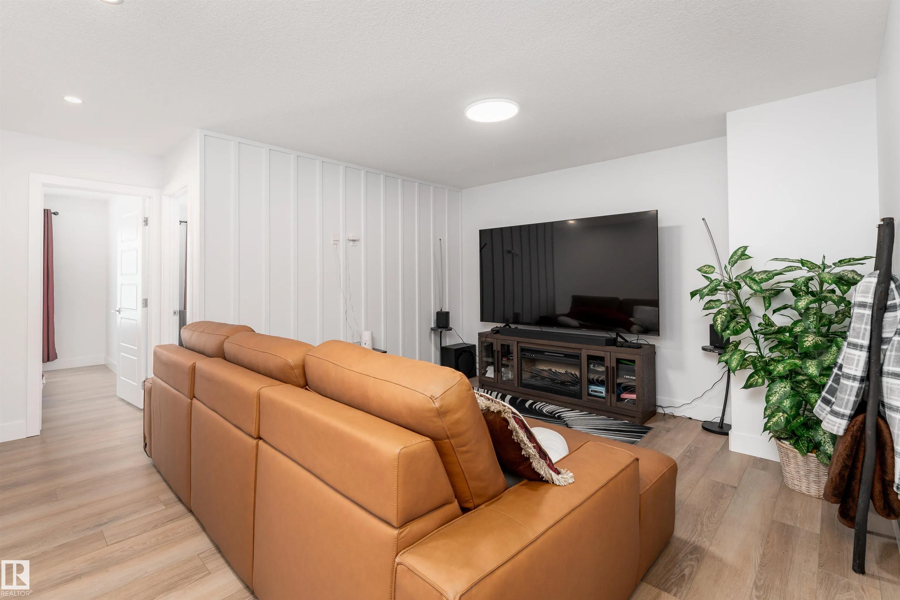 3235 PELERIN Crescent