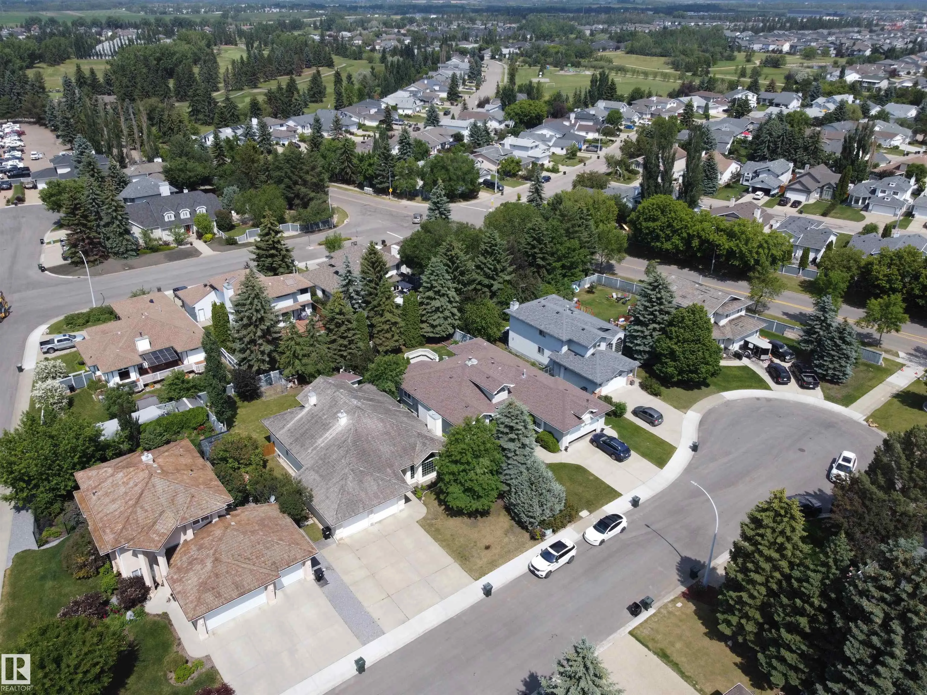 10 STONESHIRE Manor