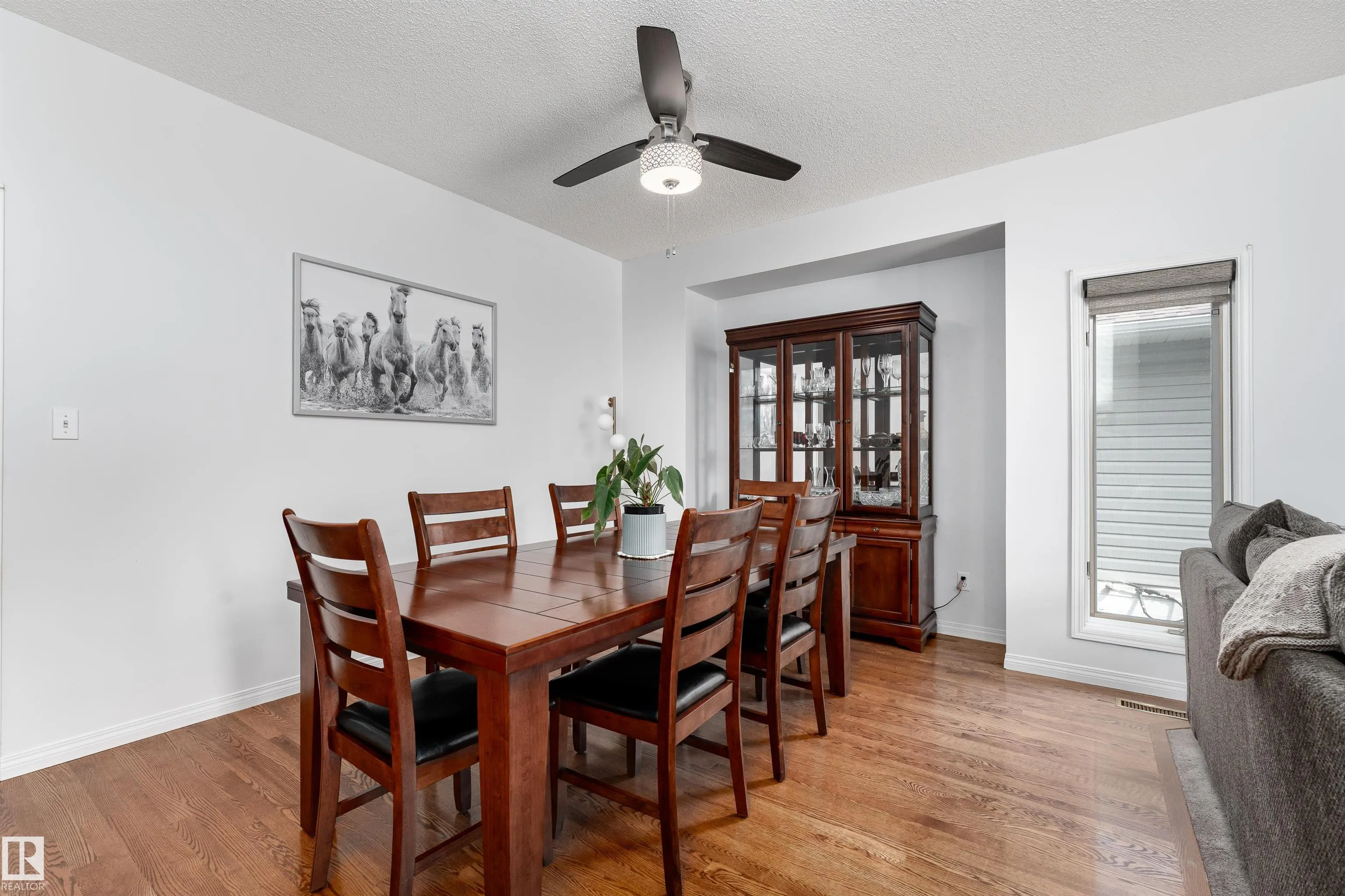 10 STONESHIRE Manor