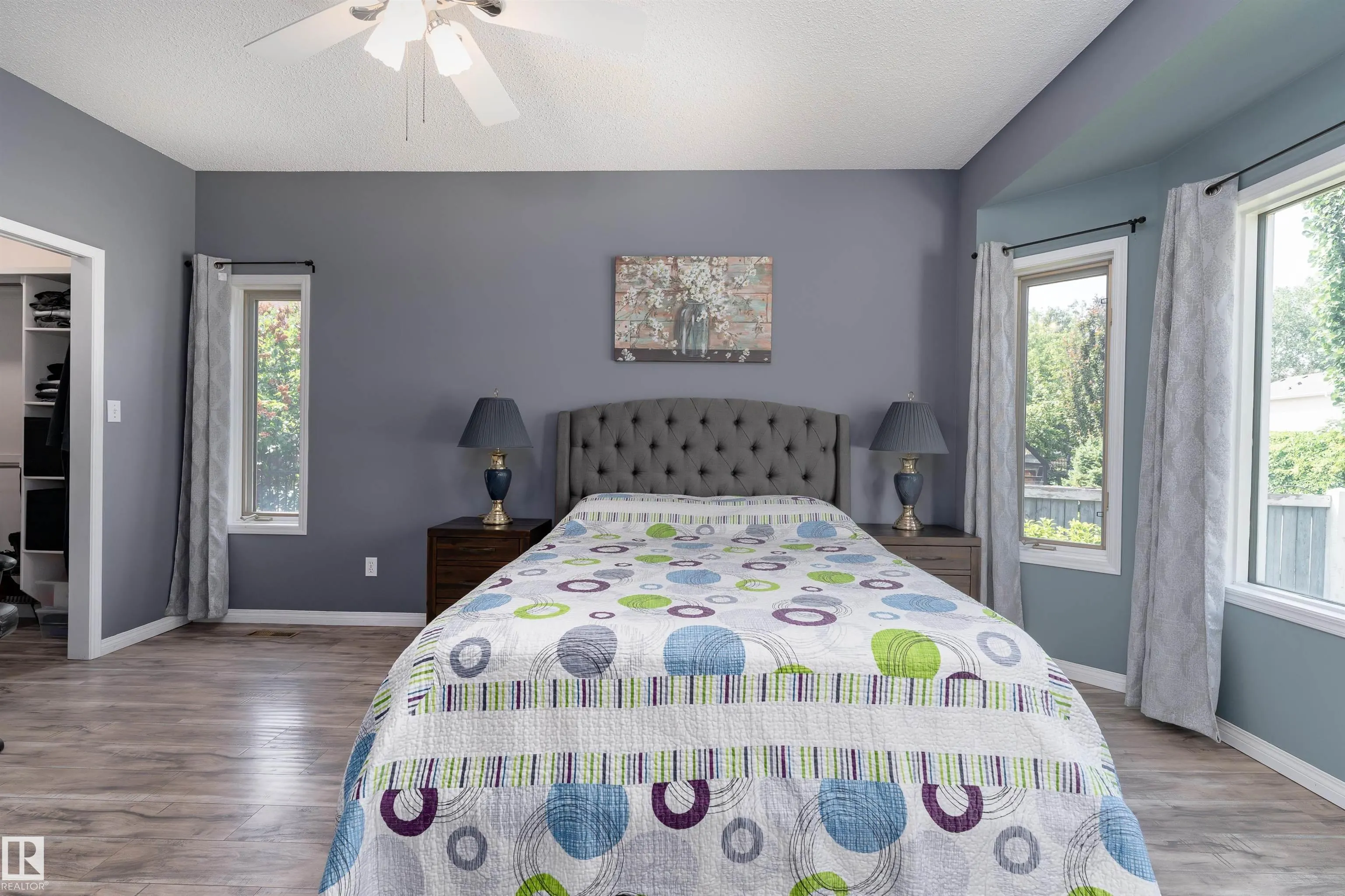10 STONESHIRE Manor