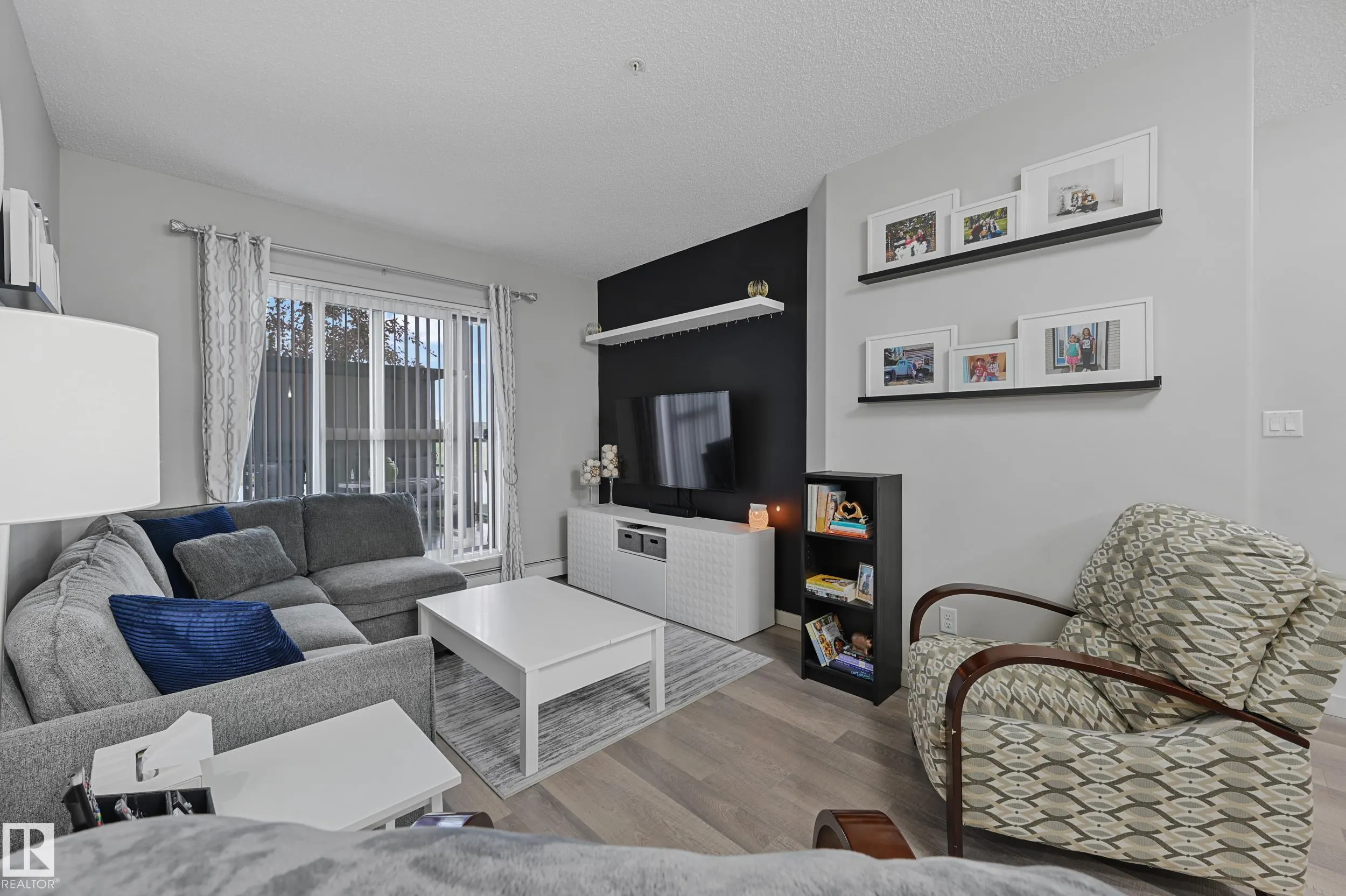 320 AMBLESIDE LINK