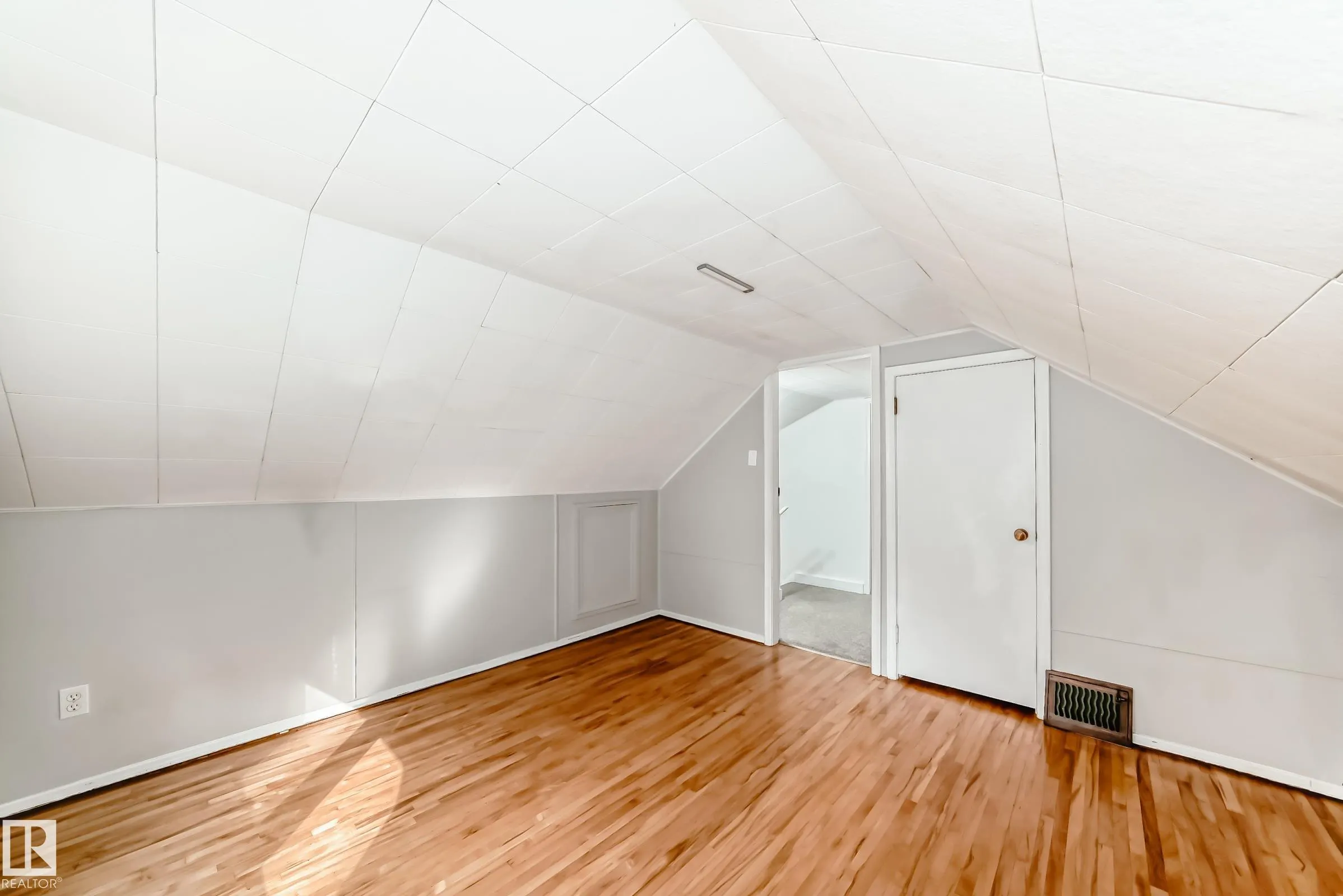 12605 107 Avenue