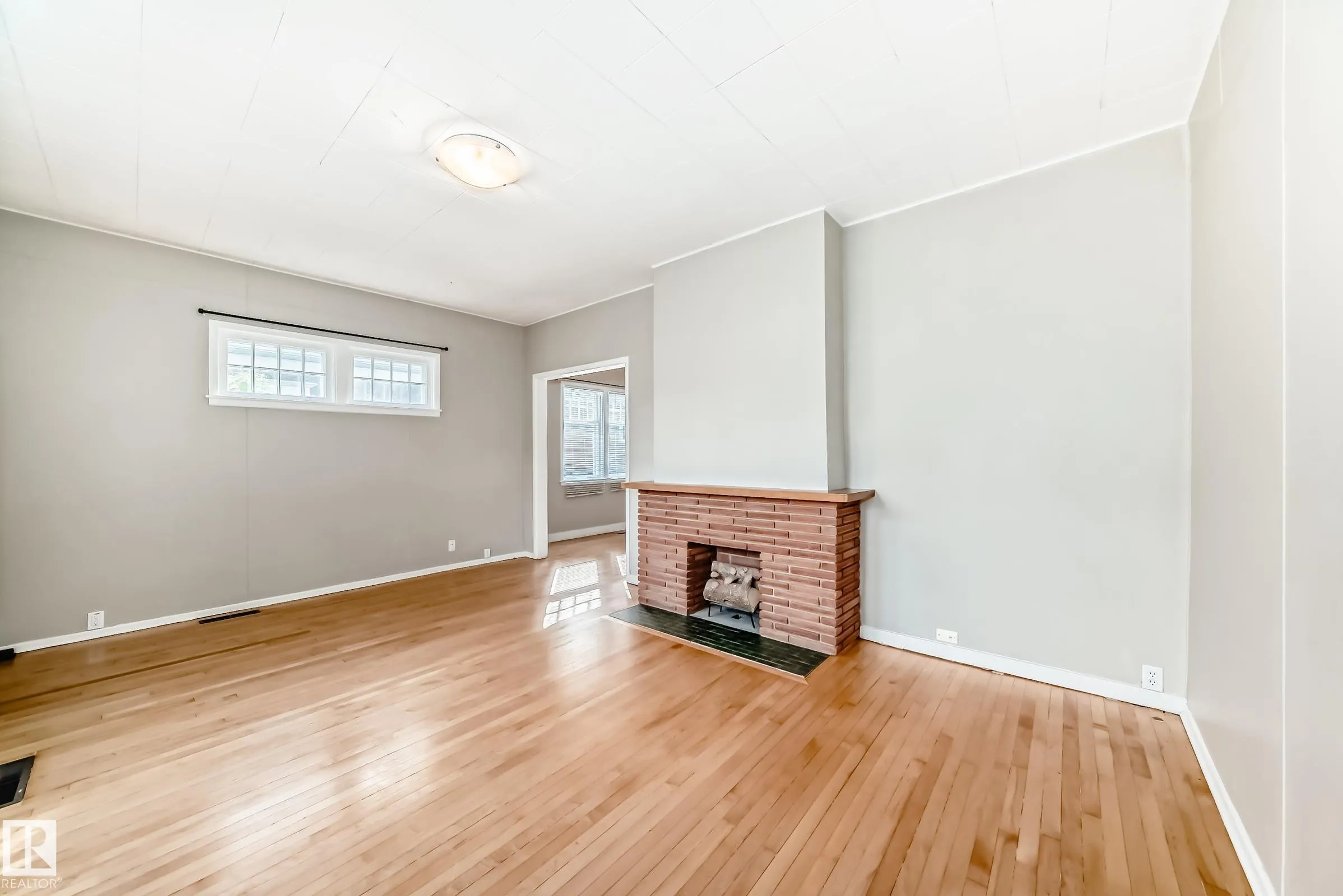 12605 107 Avenue