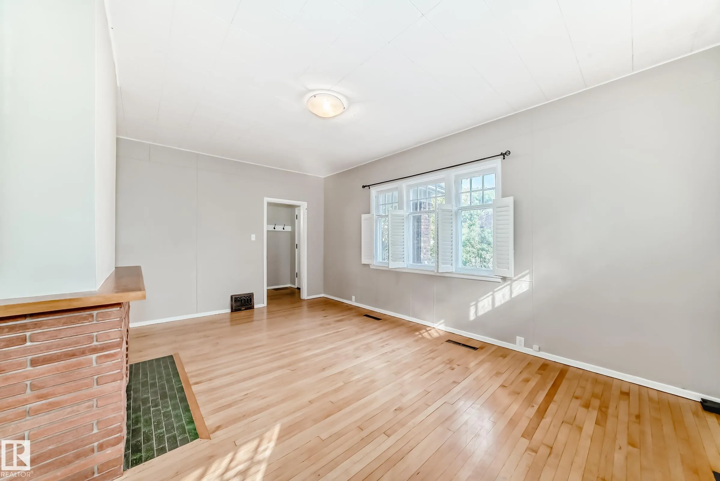 12605 107 Avenue