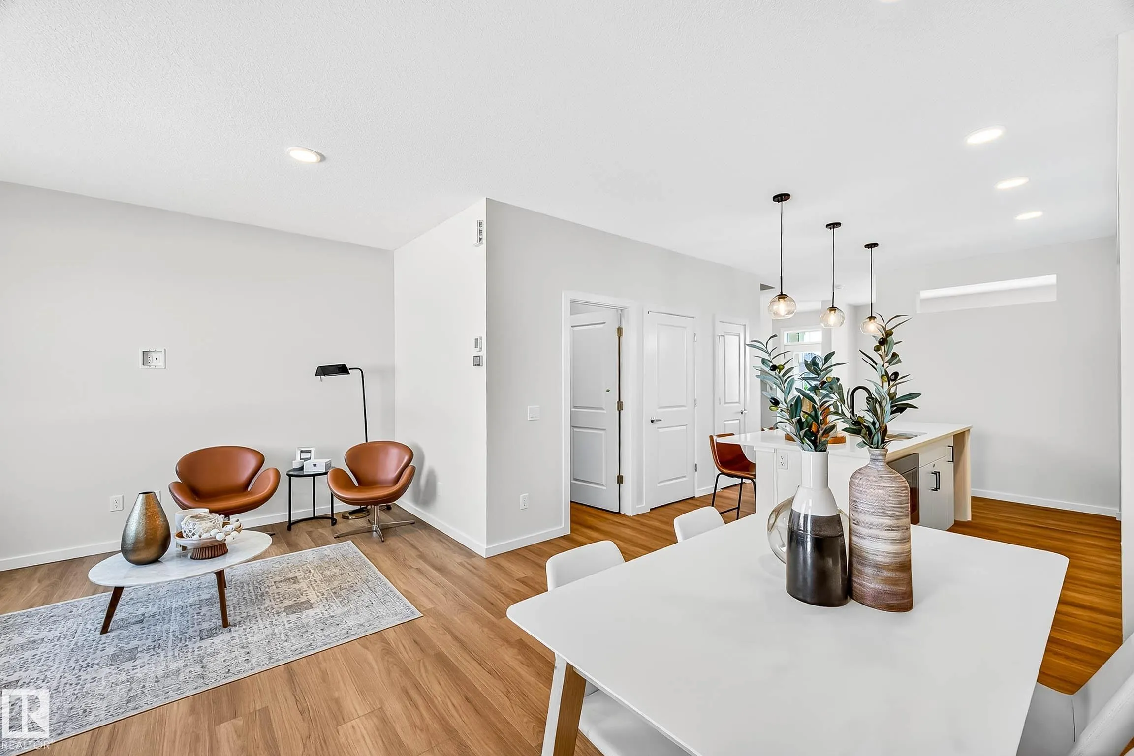 724 Southfork Drive