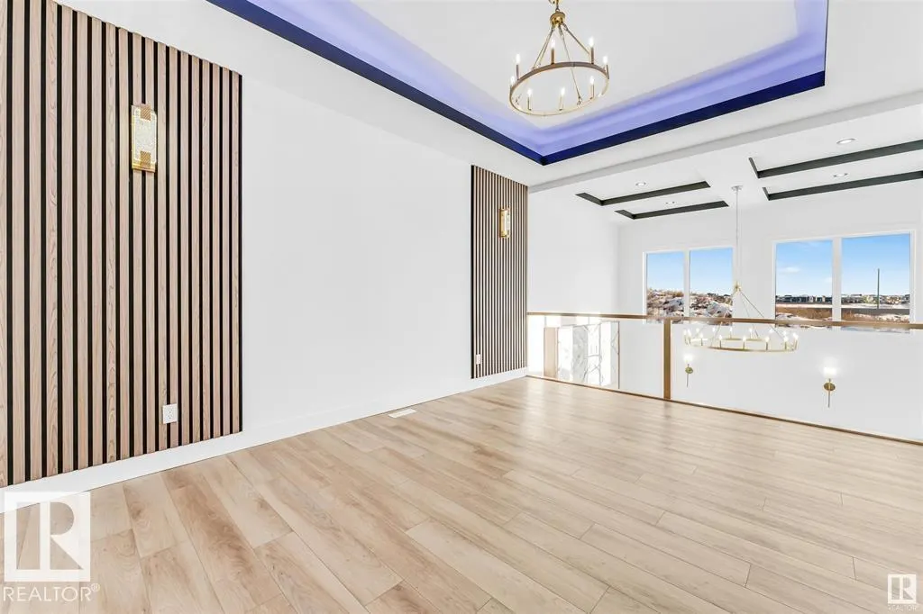 453 CRYSTAL CREEK Link