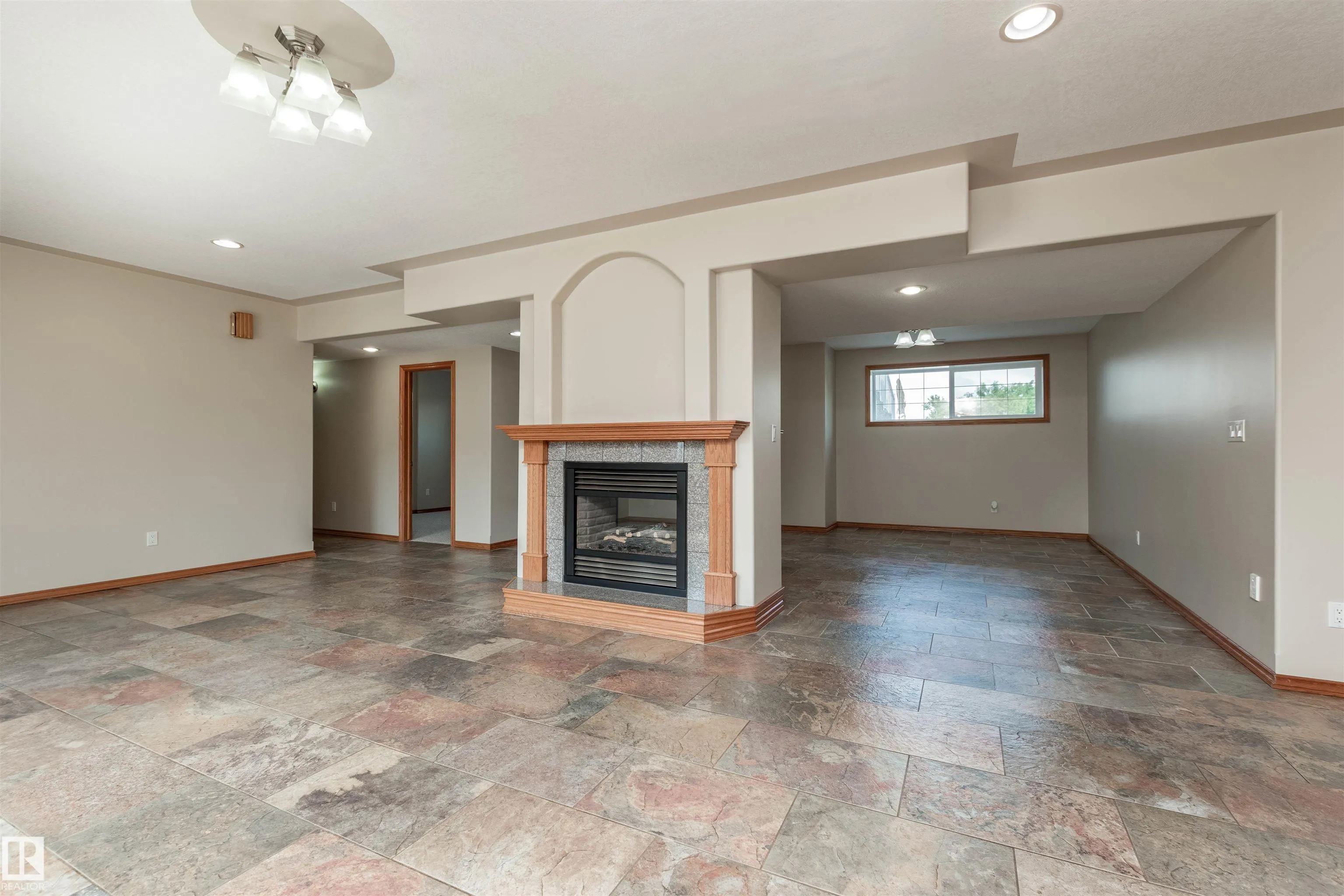53016 RGE ROAD 222