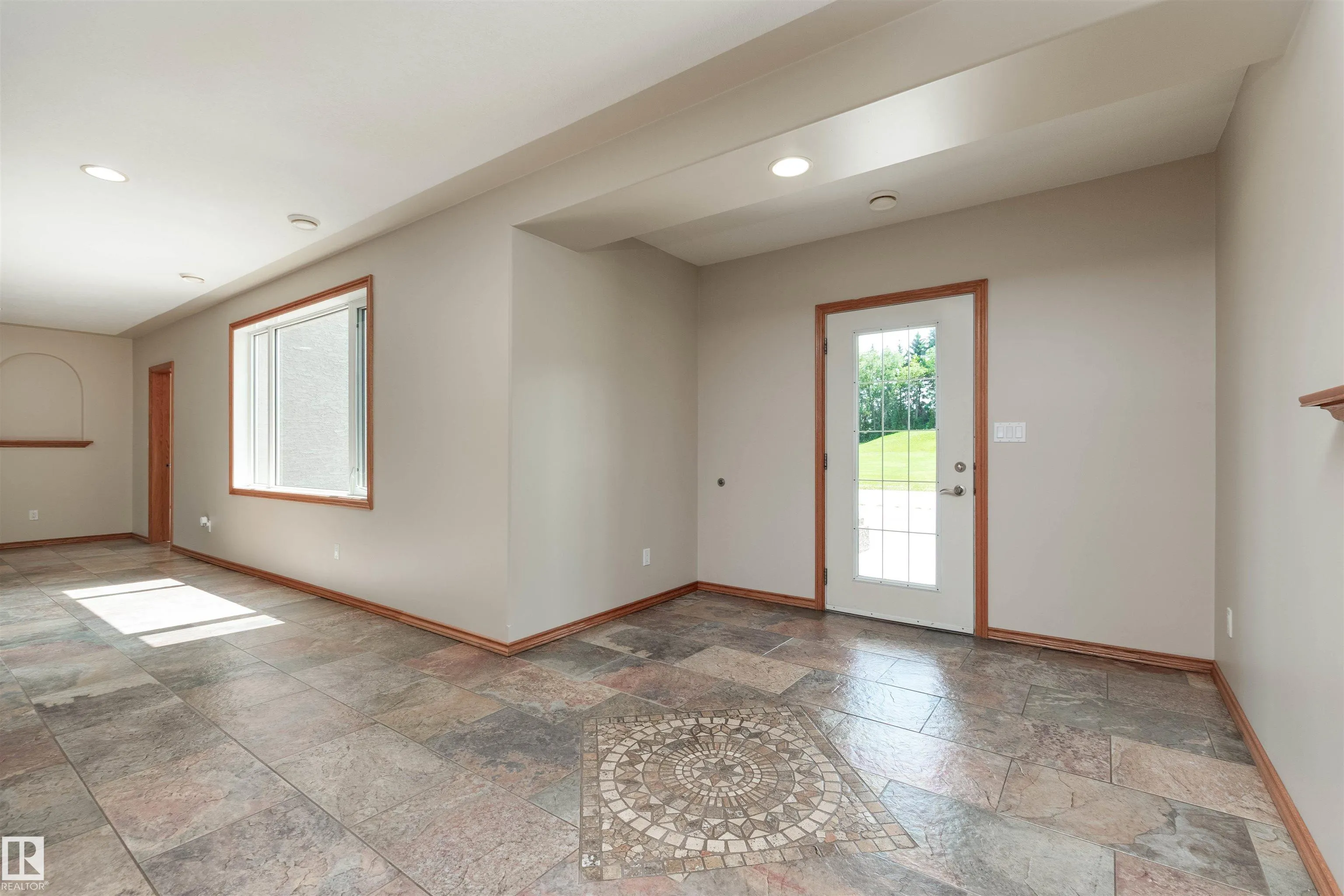 53016 RGE ROAD 222