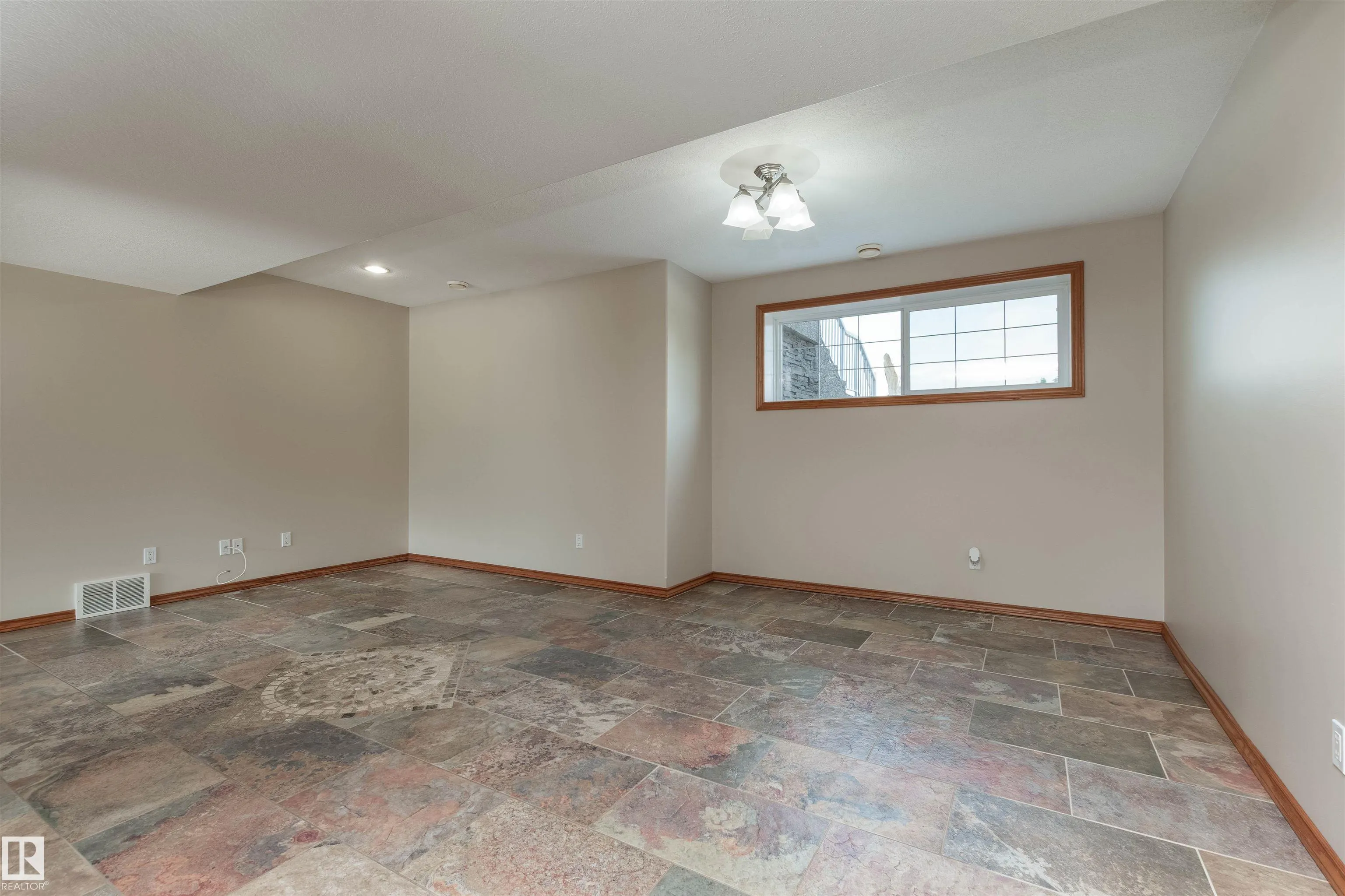 53016 RGE ROAD 222