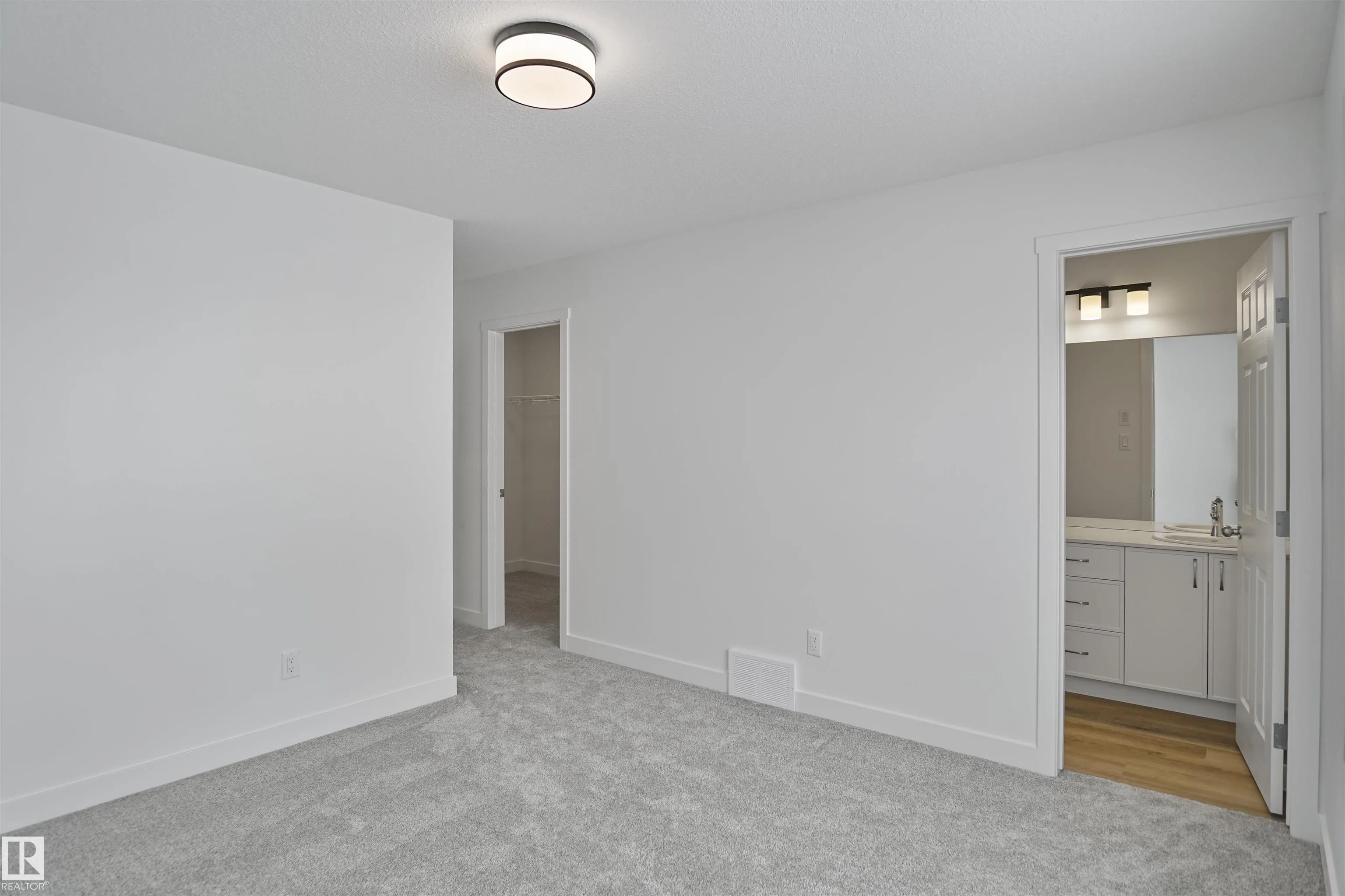 53 Ficus Way