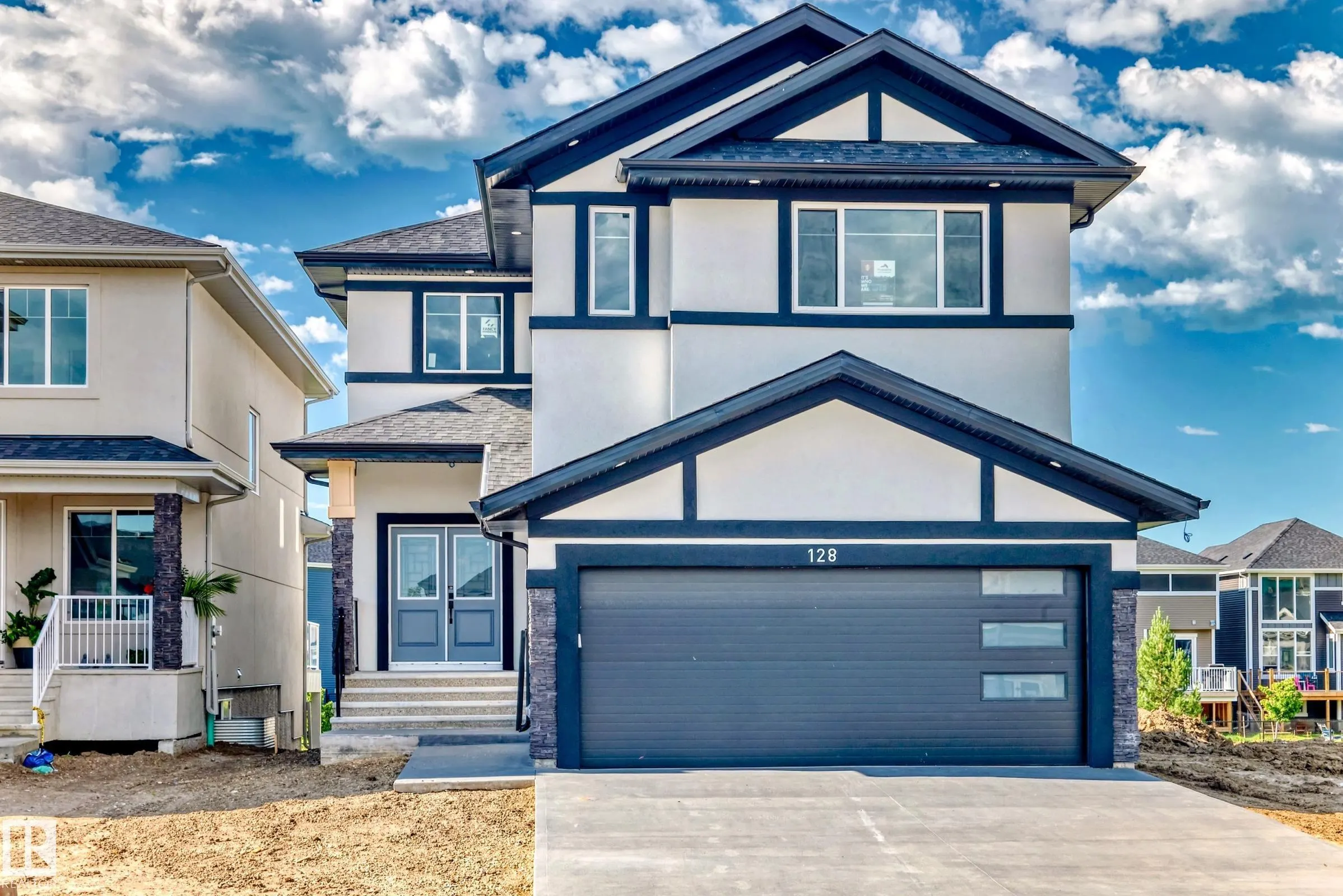 128 EDGEWATER Circle