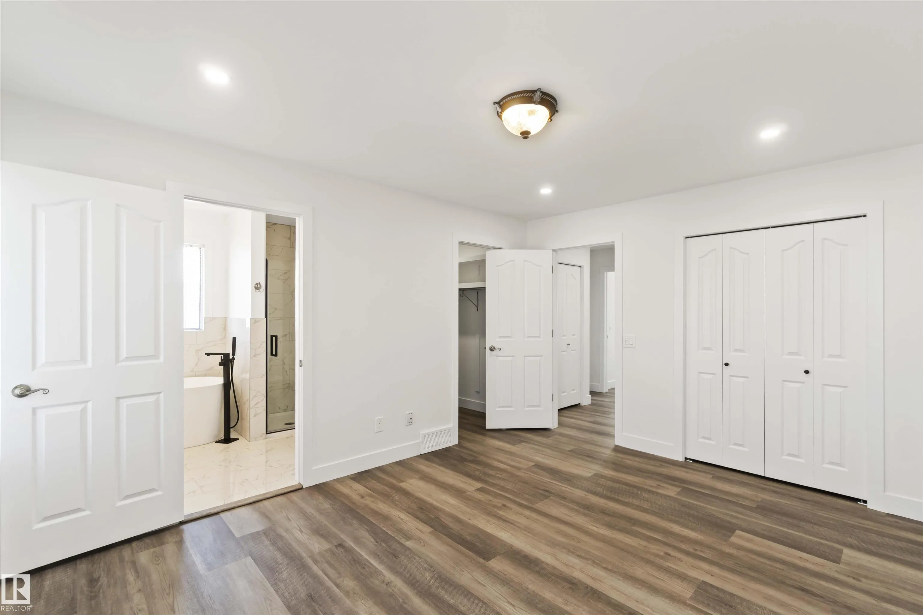 31 DEER RIDGE Drive