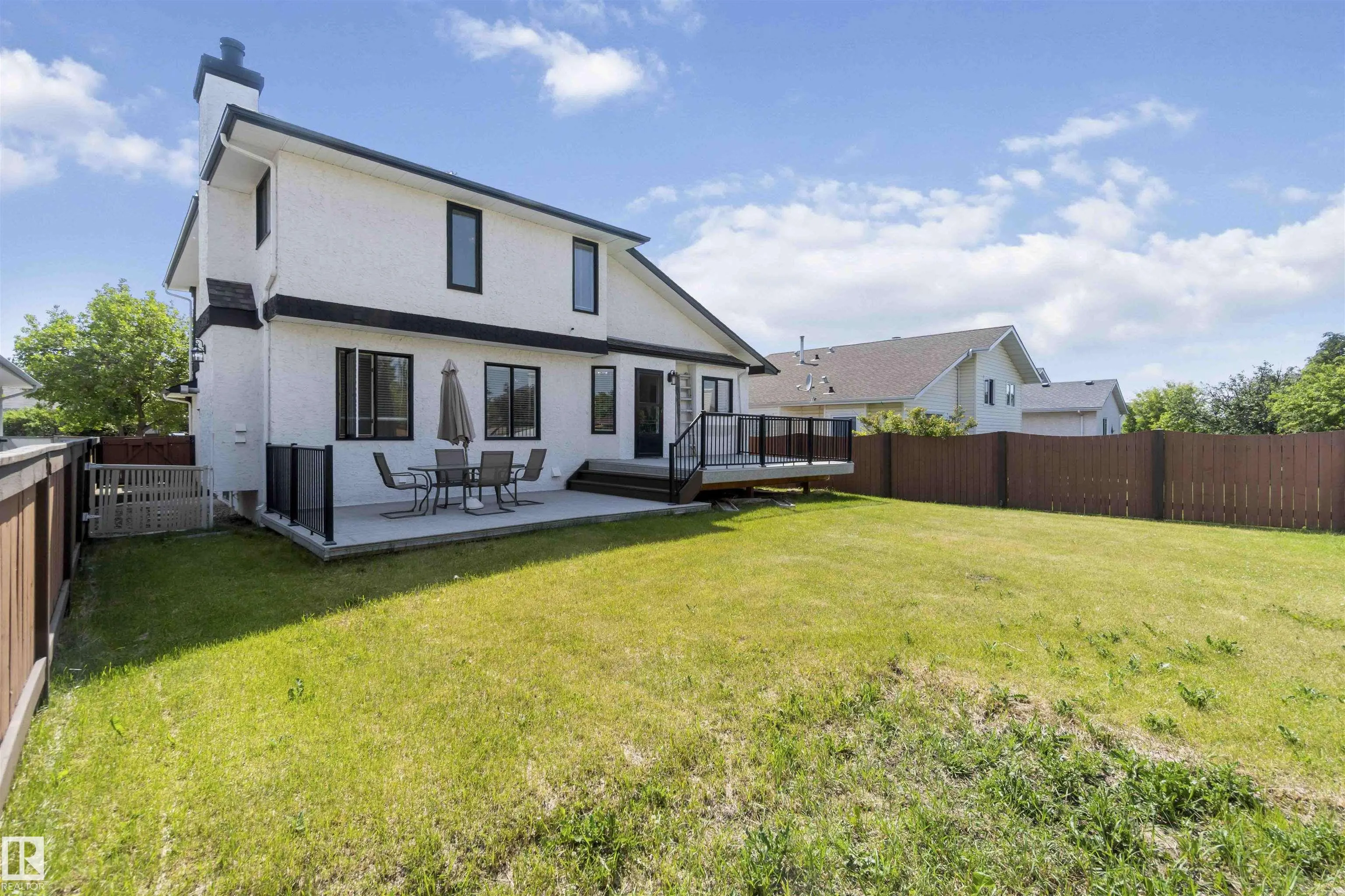 31 DEER RIDGE Drive