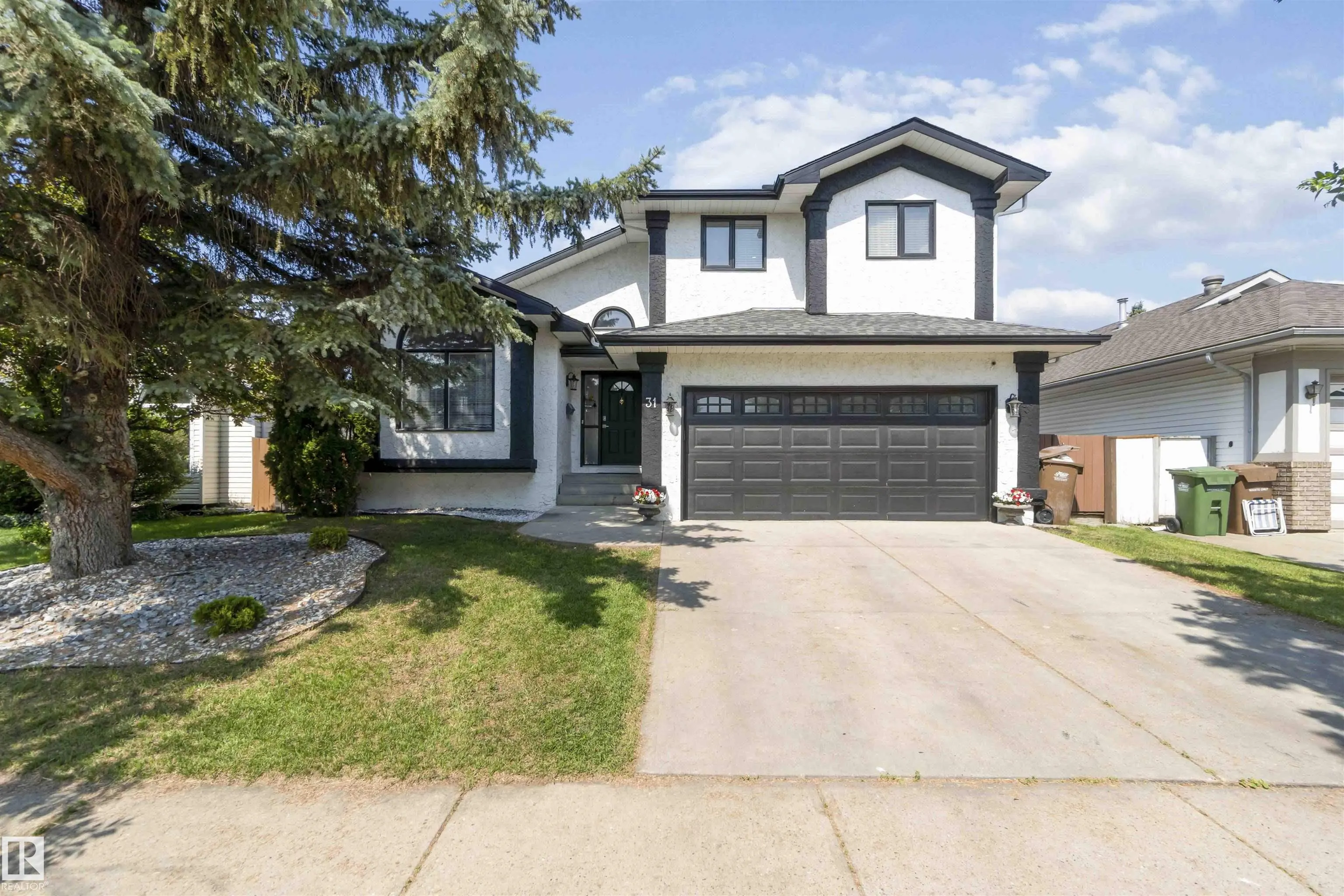 31 DEER RIDGE Drive