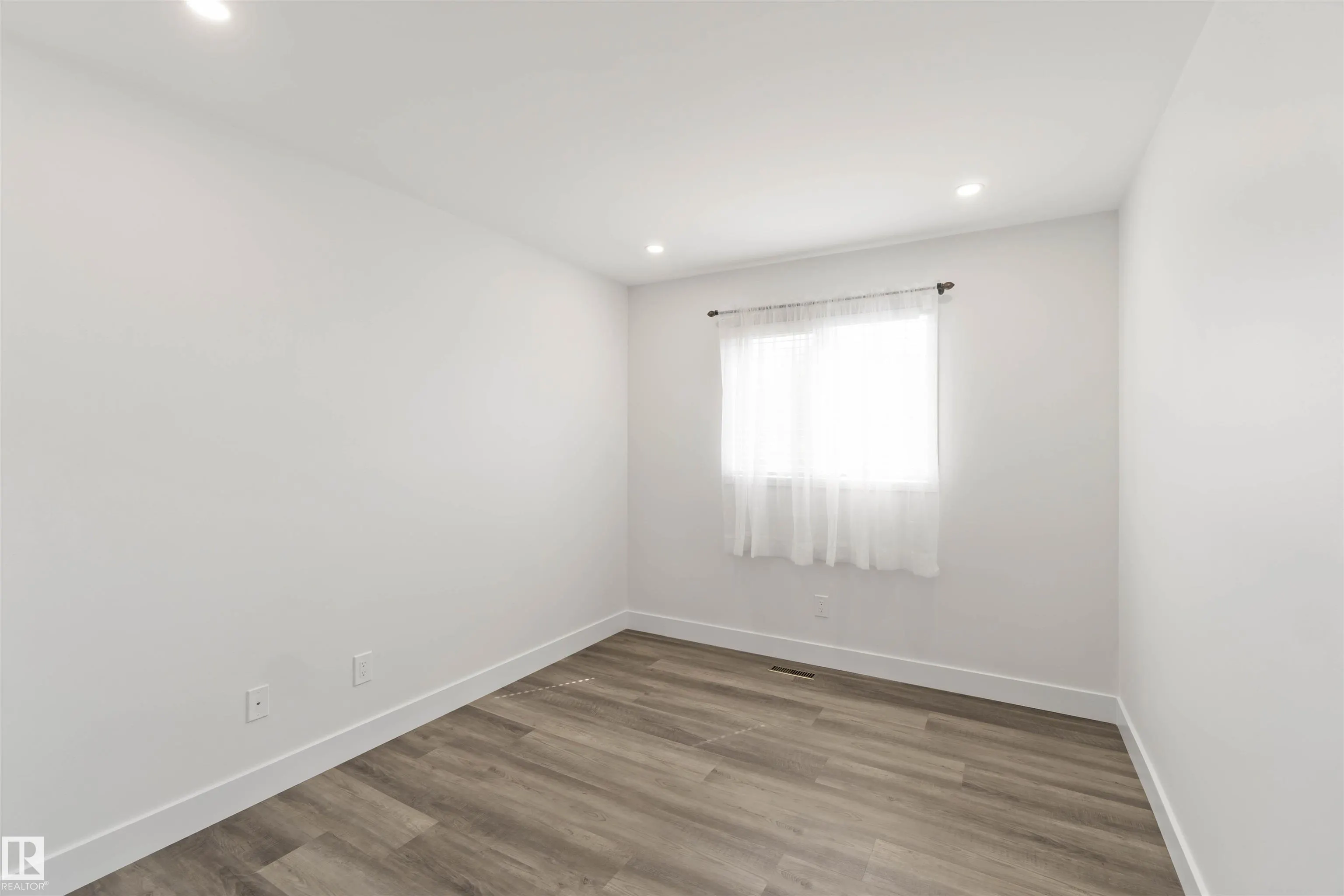 31 DEER RIDGE Drive