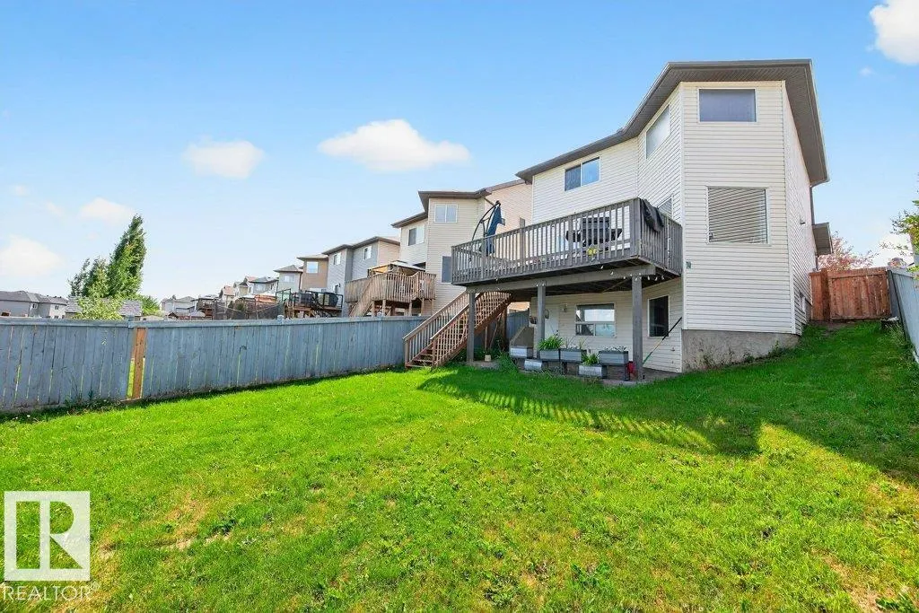 92 Greystone Crescent