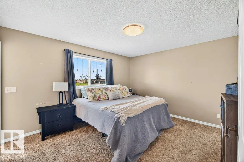 92 Greystone Crescent