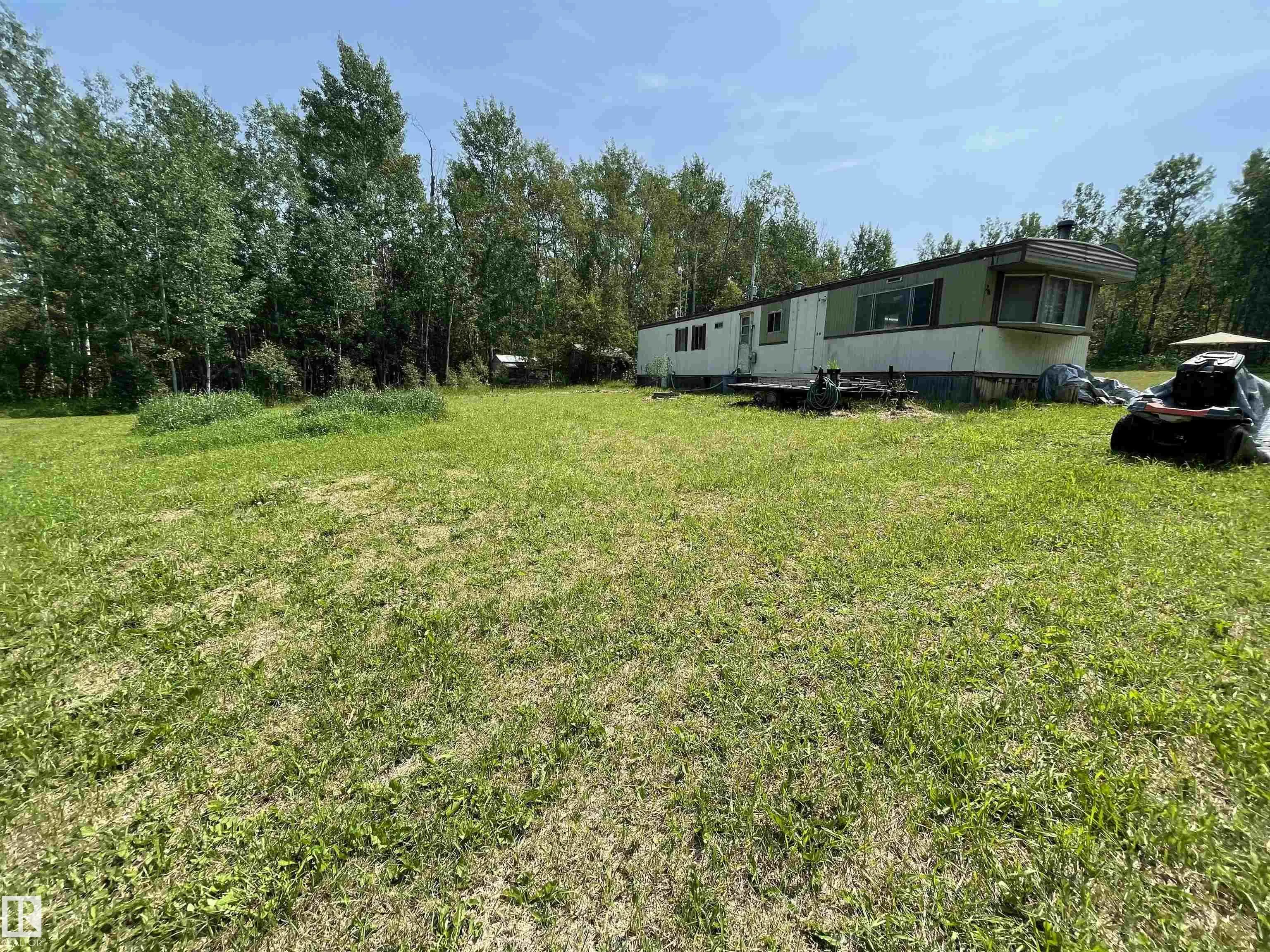 453041 HWY 771