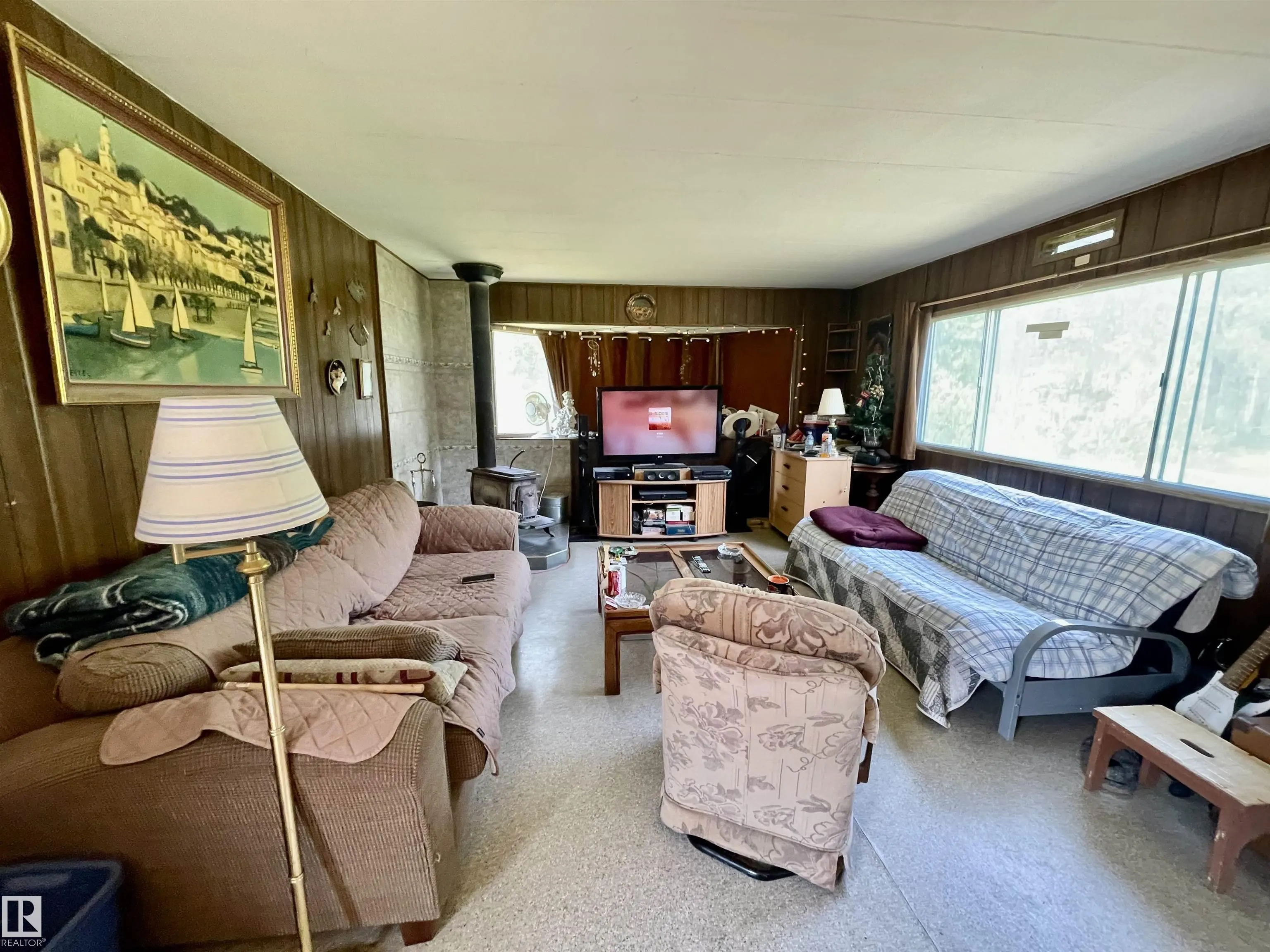 453041 HWY 771