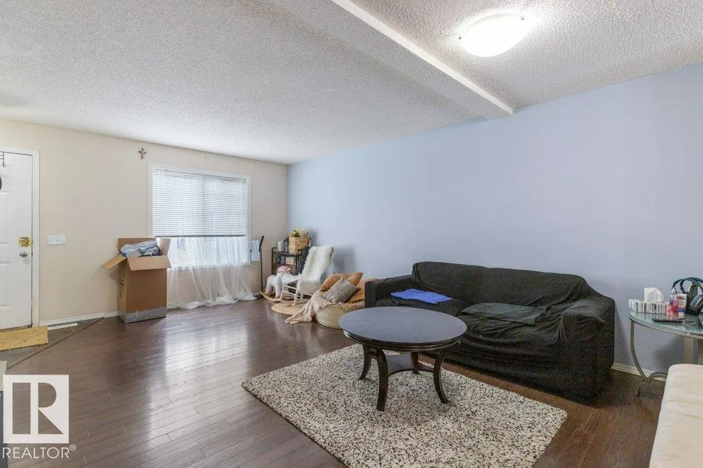 3075 TRELLE Crescent