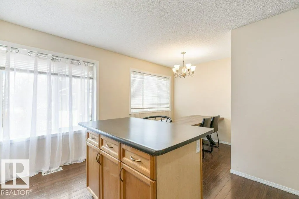 3075 TRELLE Crescent
