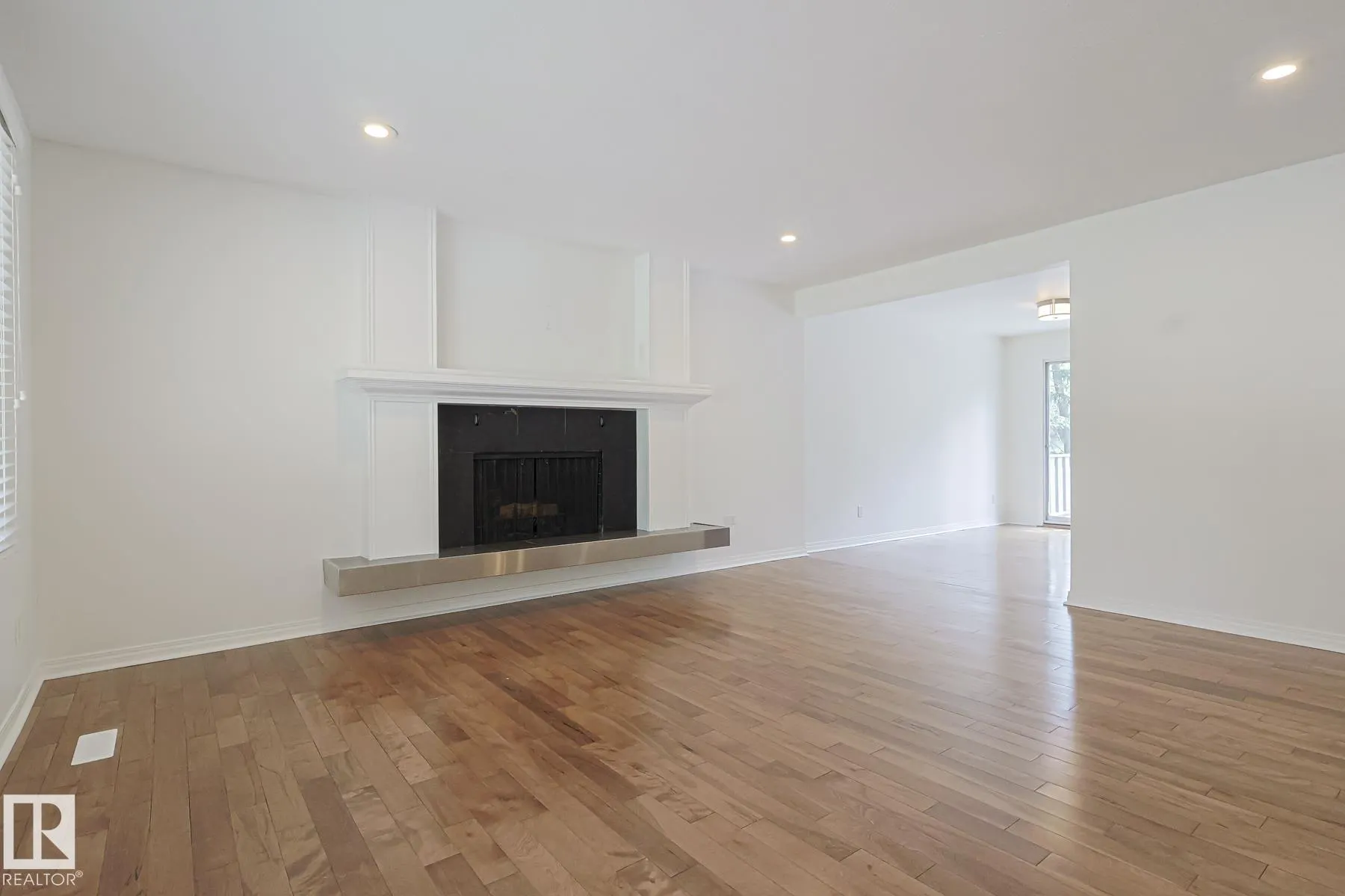 57 BRUNSWICK Crescent