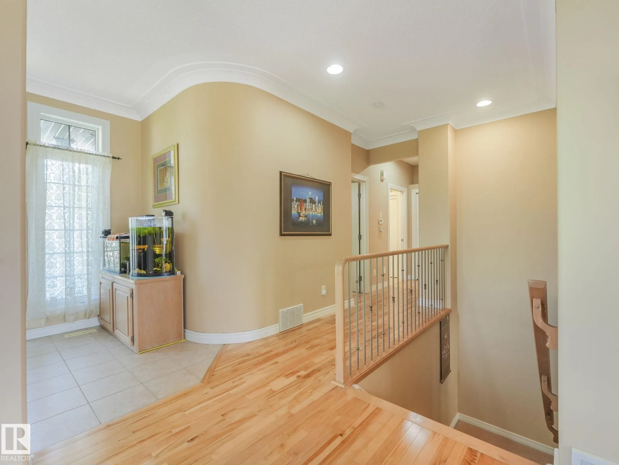 6604 Sandin Cove