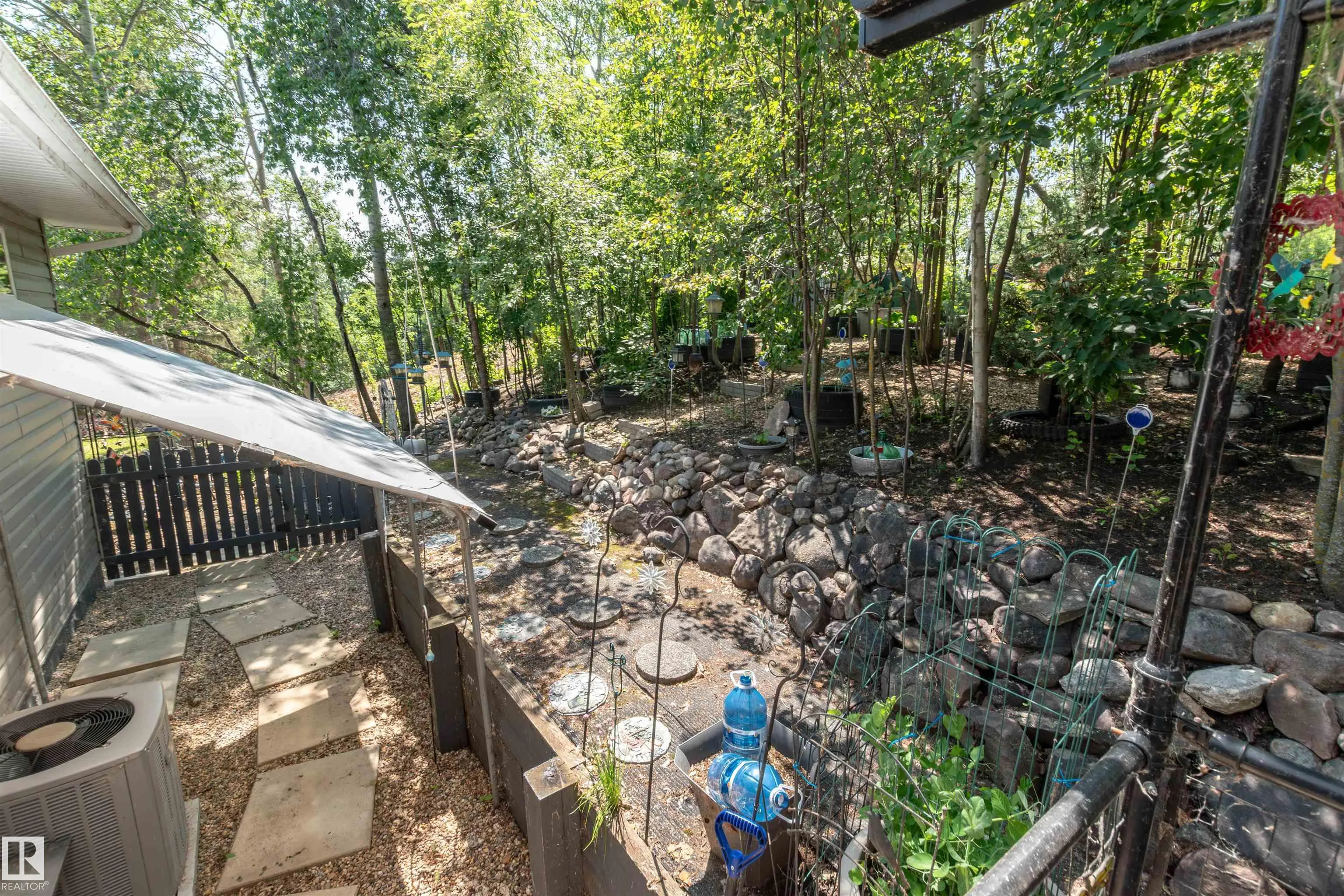 22106 SOUTH COOKING LAKE Road