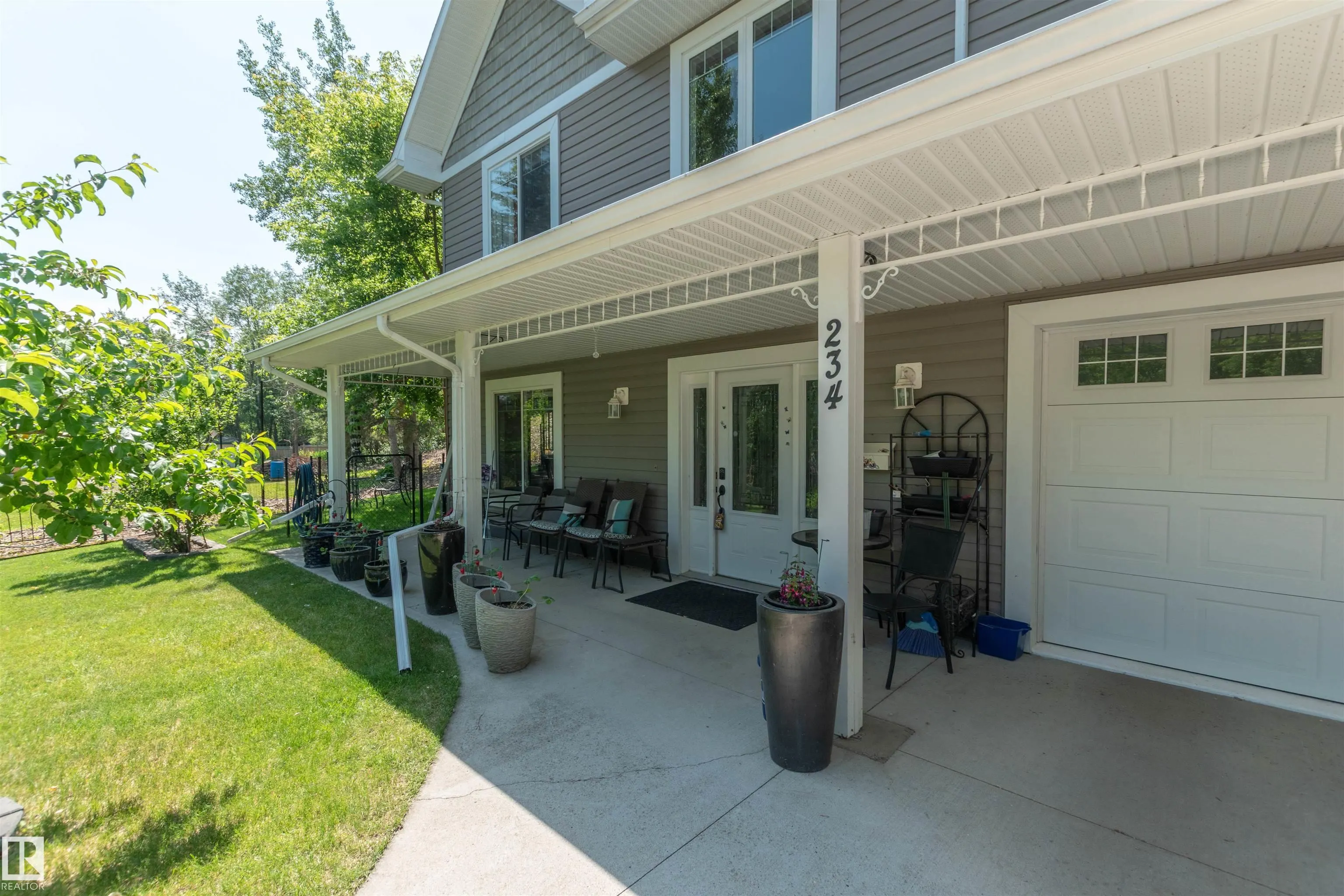 22106 SOUTH COOKING LAKE Road