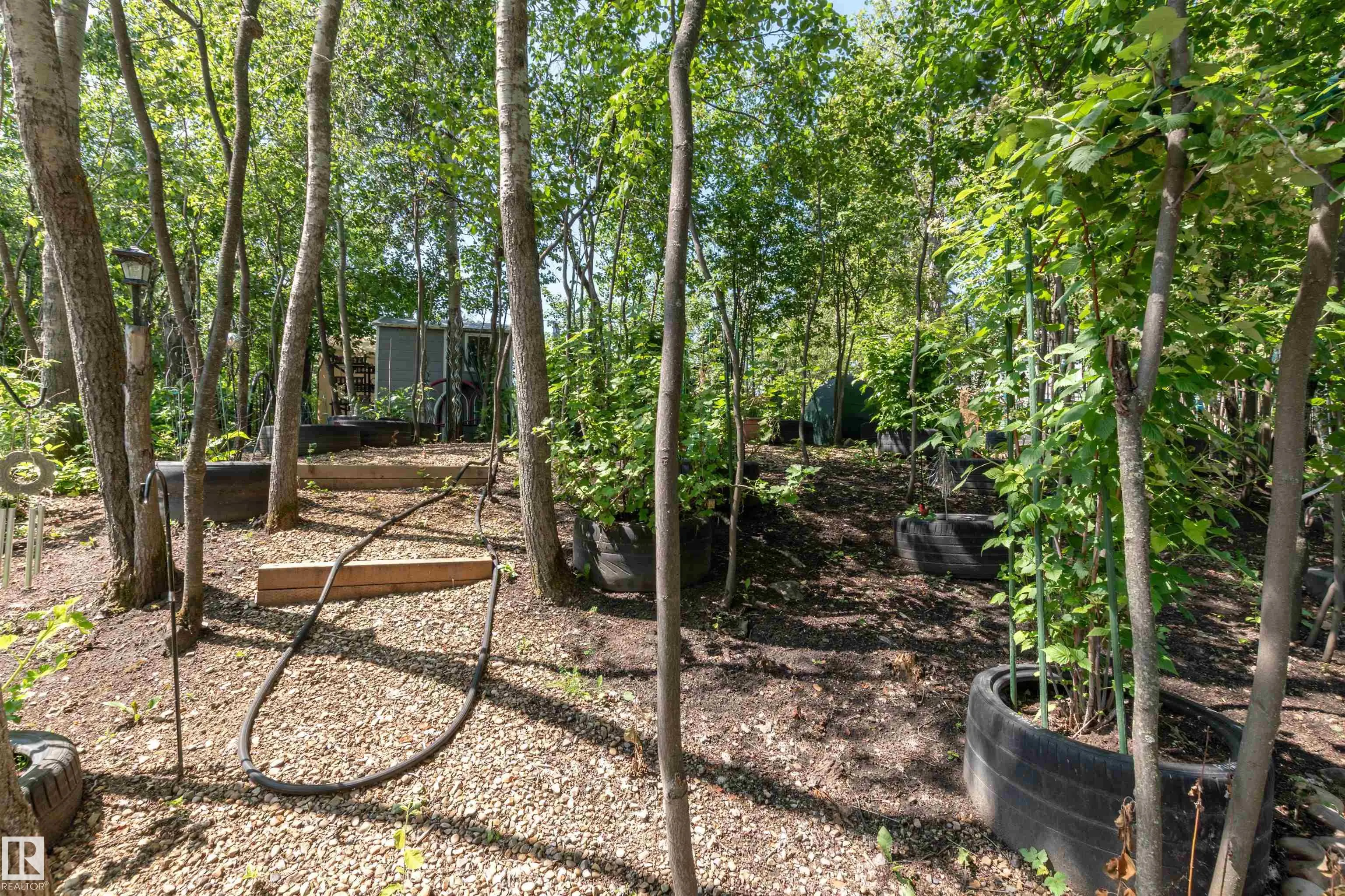22106 SOUTH COOKING LAKE Road