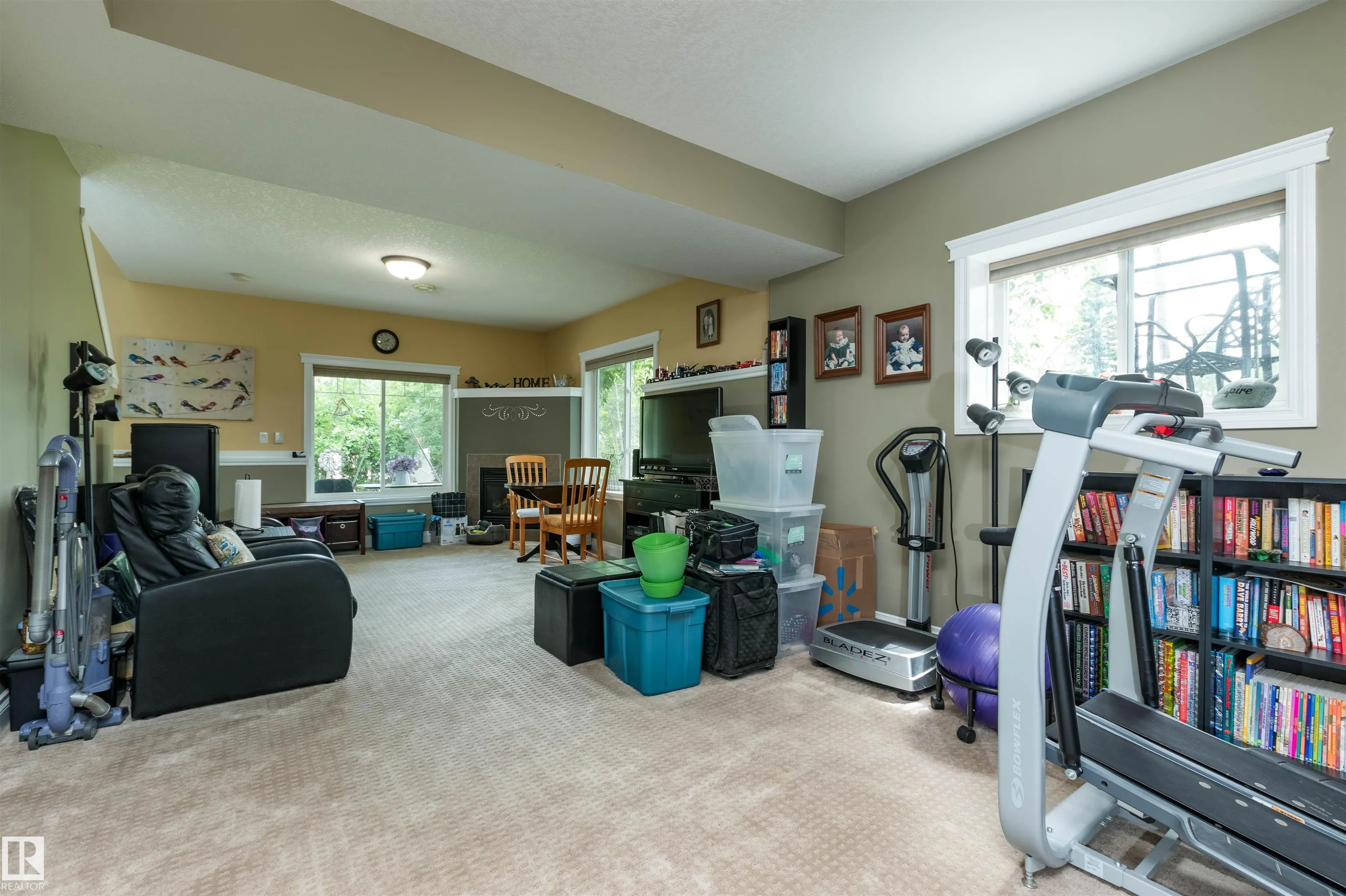 22106 SOUTH COOKING LAKE Road