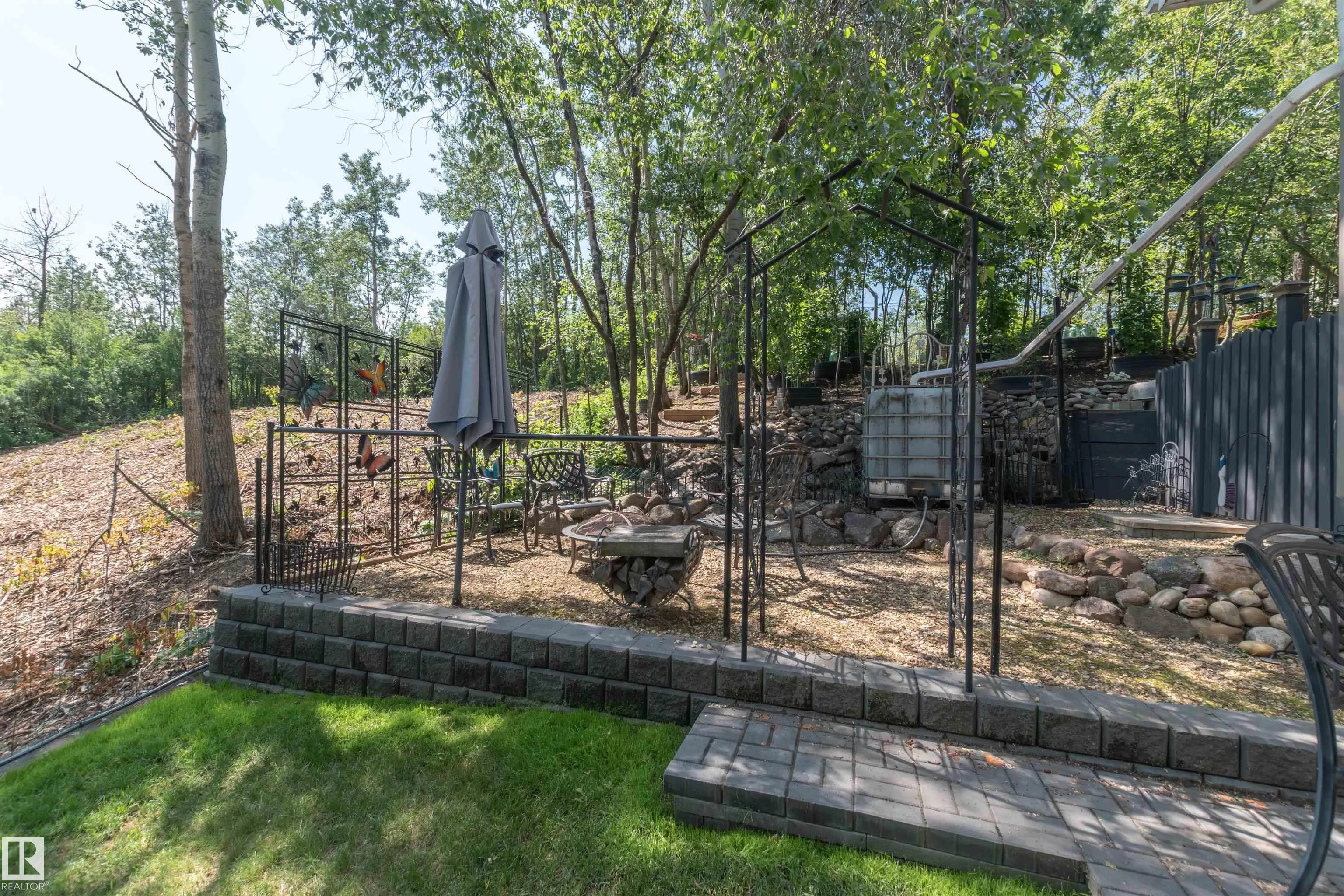 22106 SOUTH COOKING LAKE Road