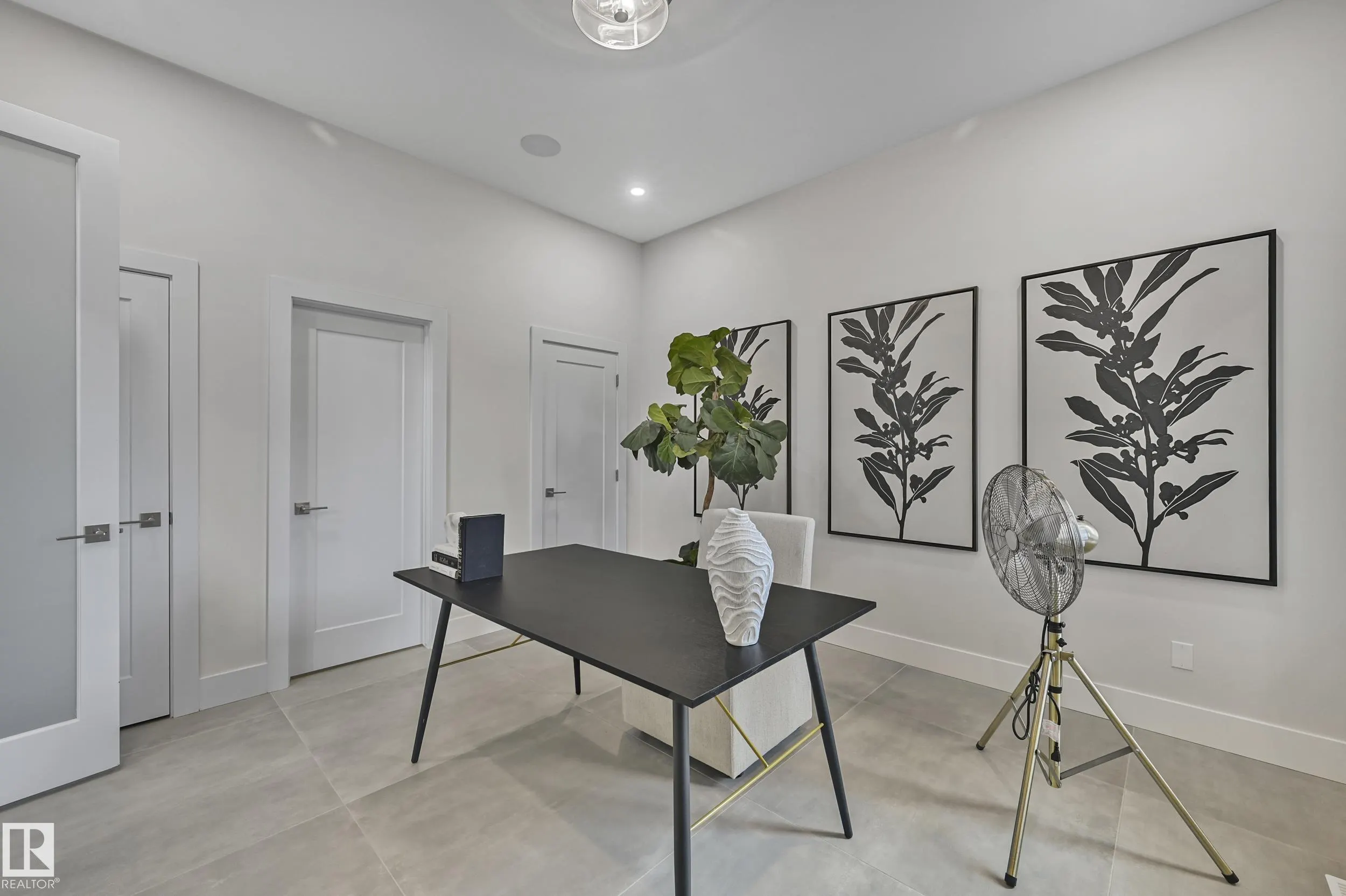 5121 WOOLSEY Link