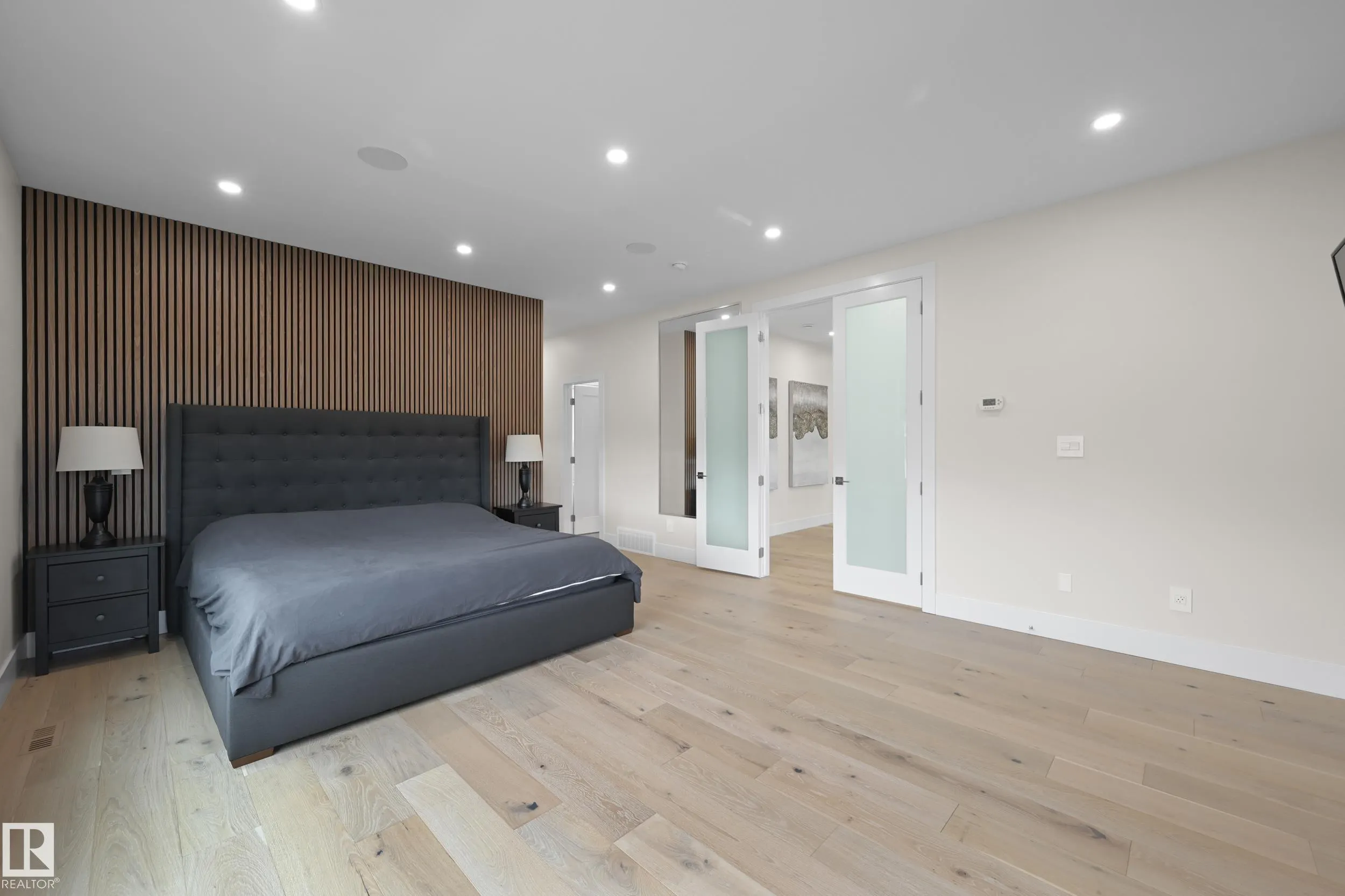 5121 WOOLSEY Link
