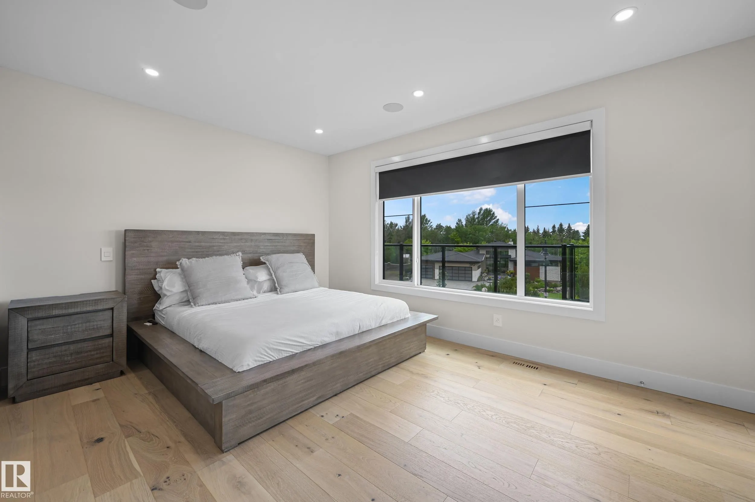 5121 WOOLSEY Link