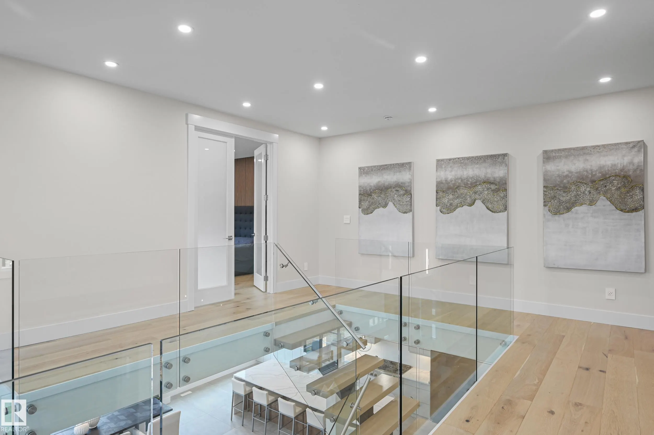 5121 WOOLSEY Link