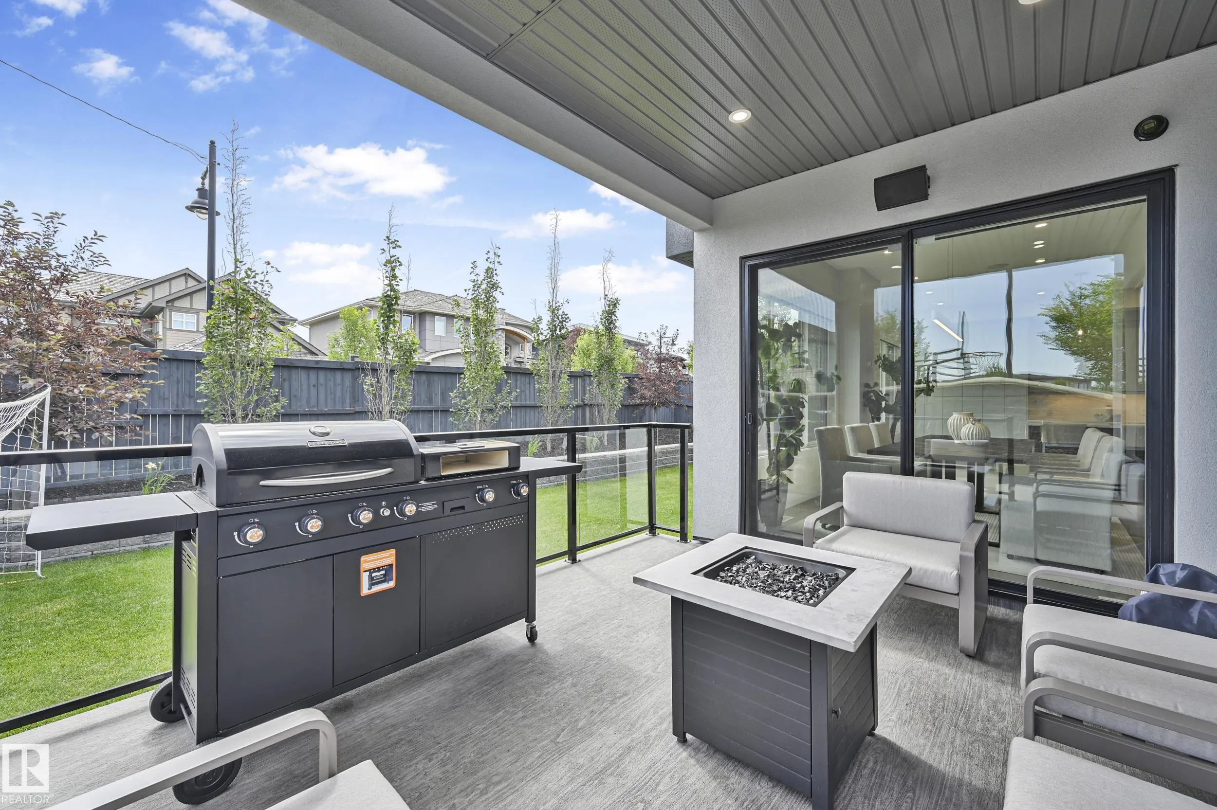5121 WOOLSEY Link