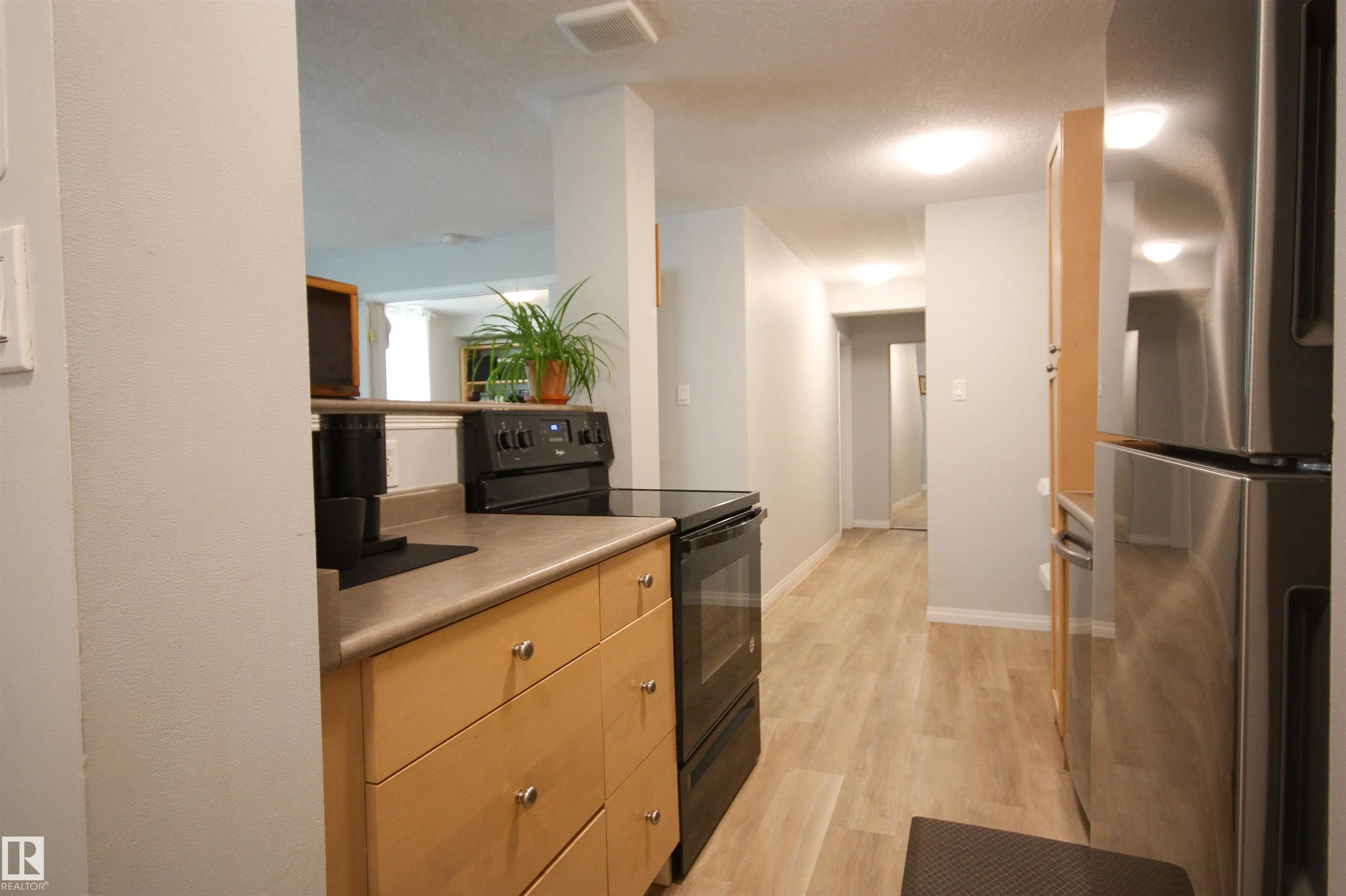 11008 124 Street