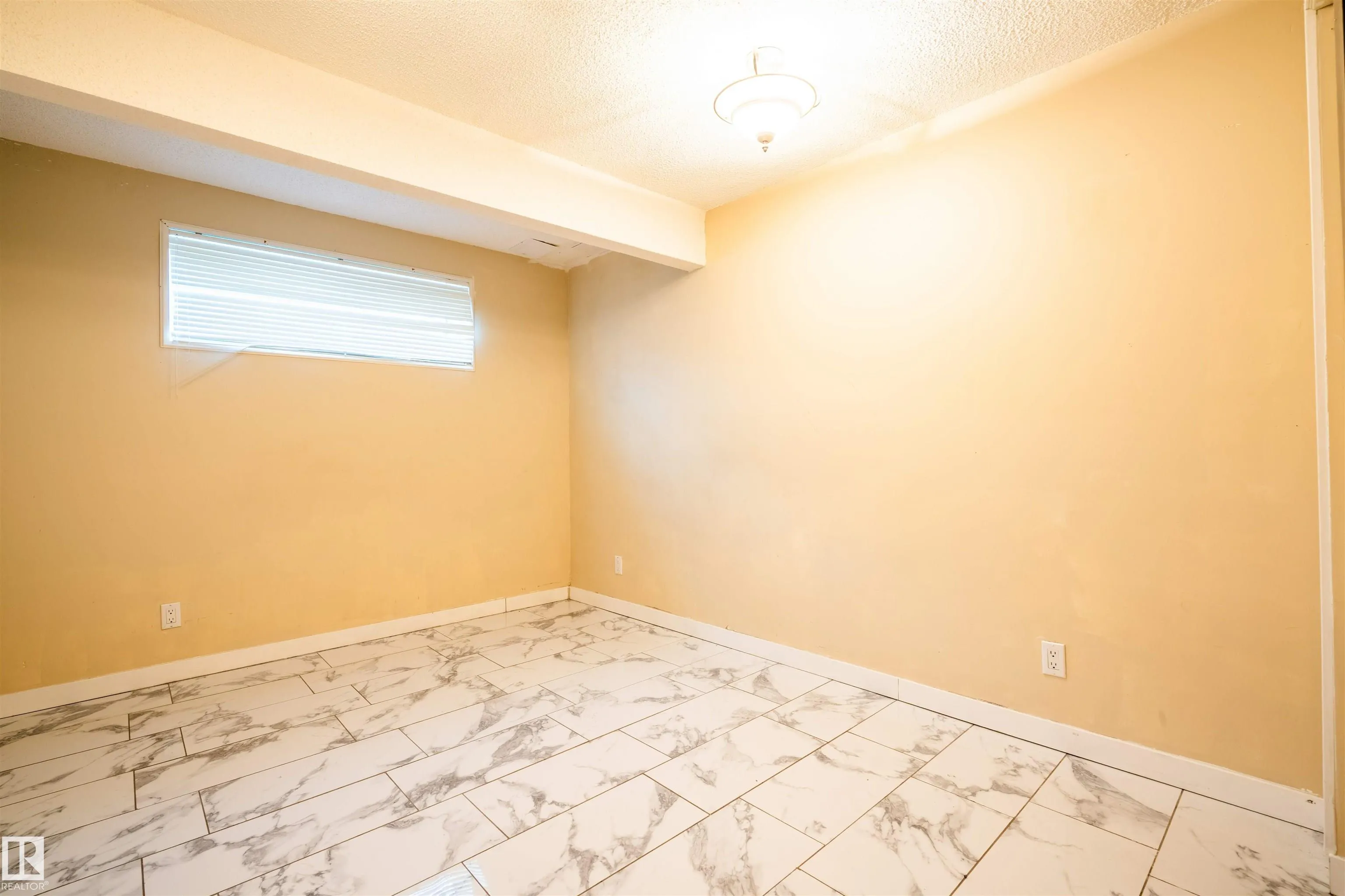 14 santana cres