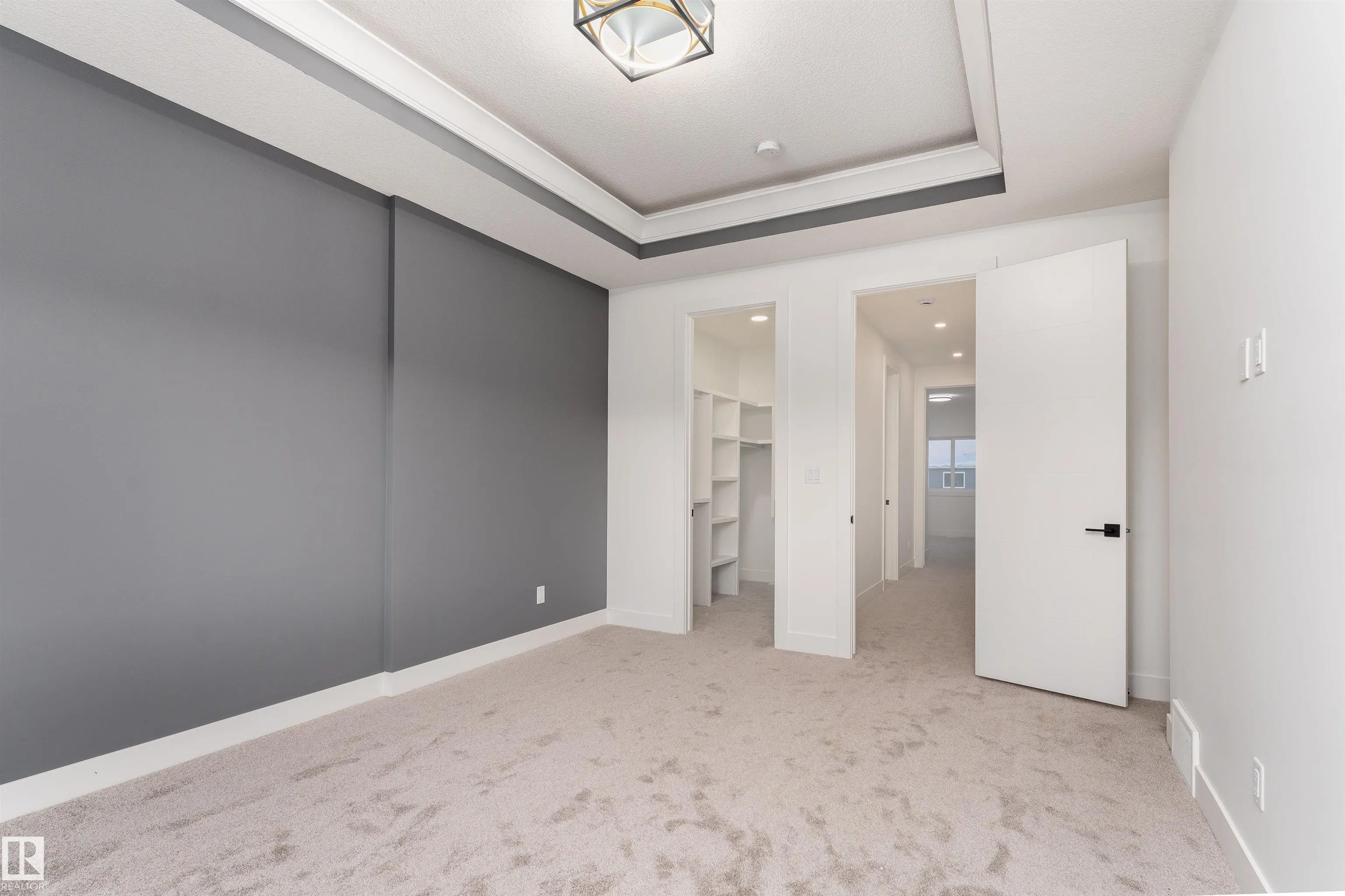 3105 Magpie Way