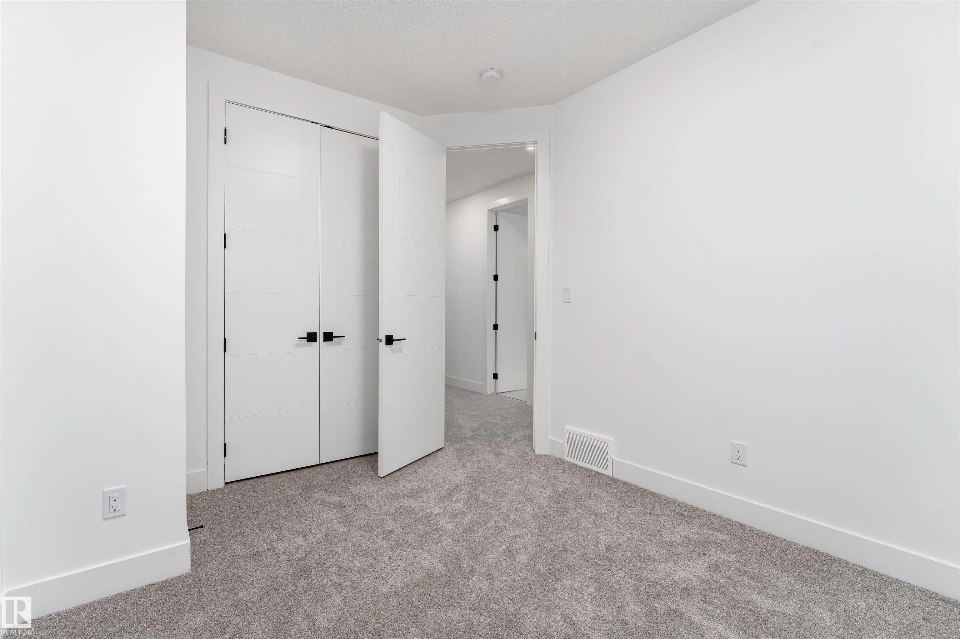 3105 Magpie Way