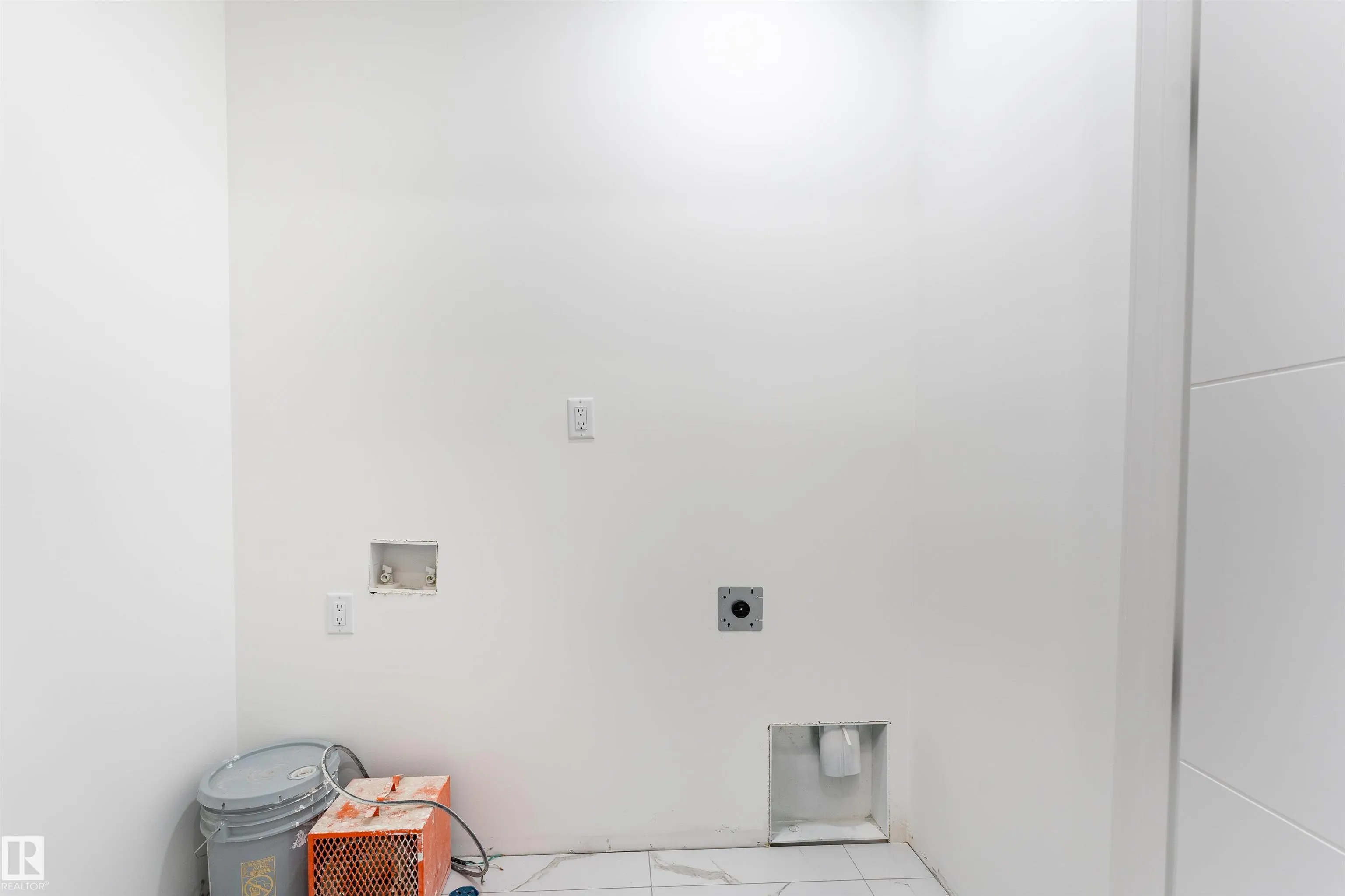 3105 Magpie Way