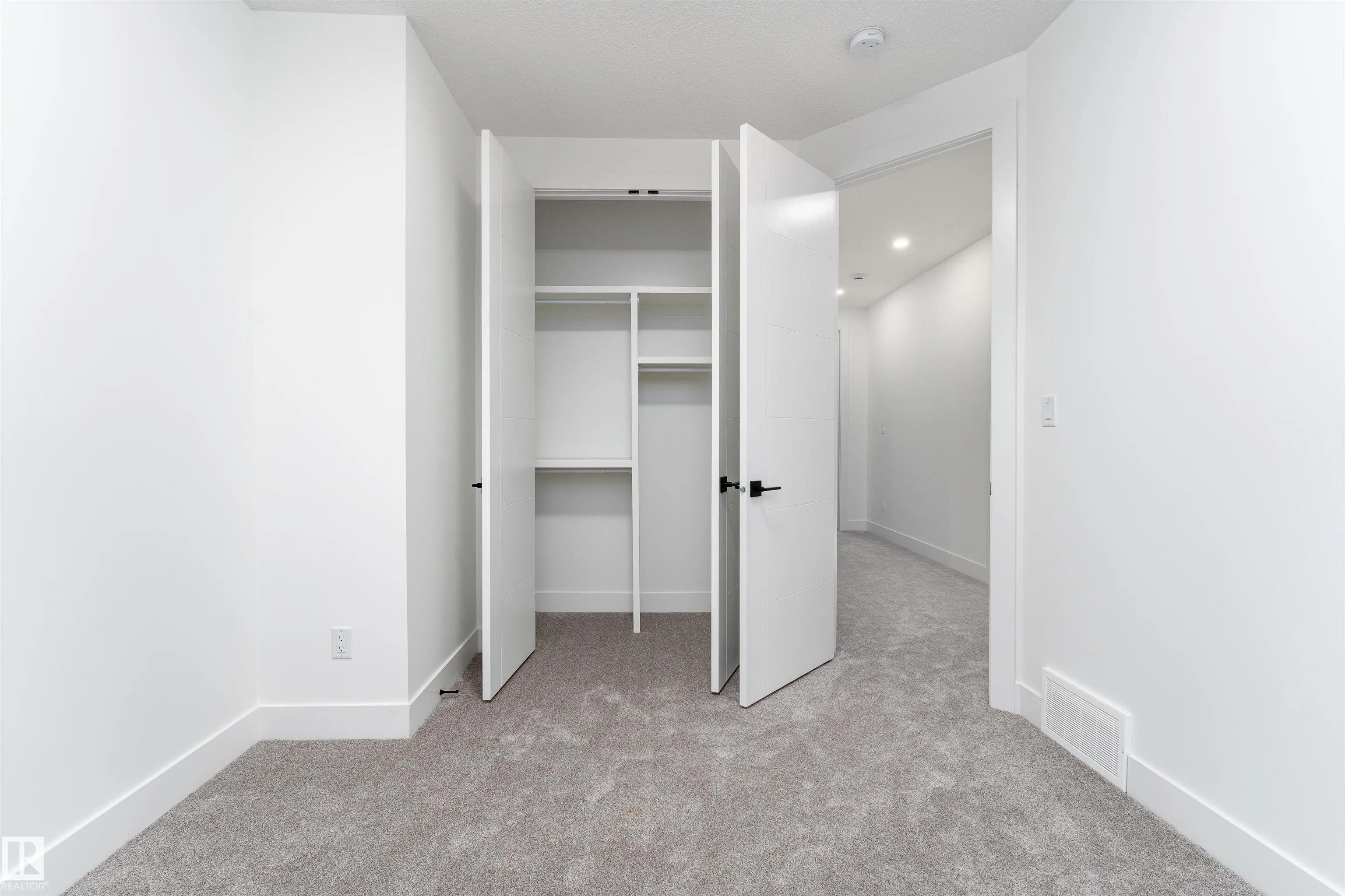 3105 Magpie Way