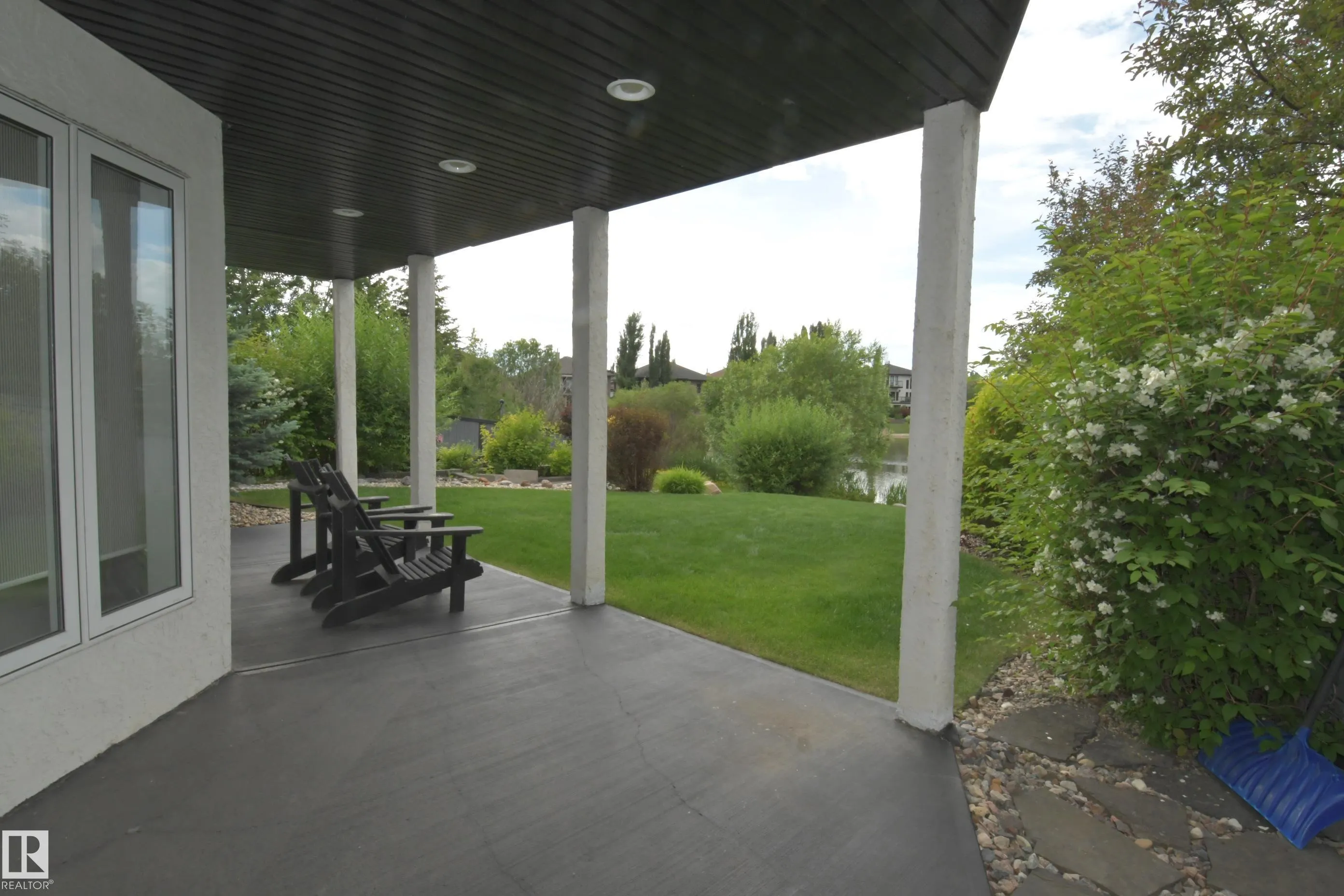 46 SHORES Drive