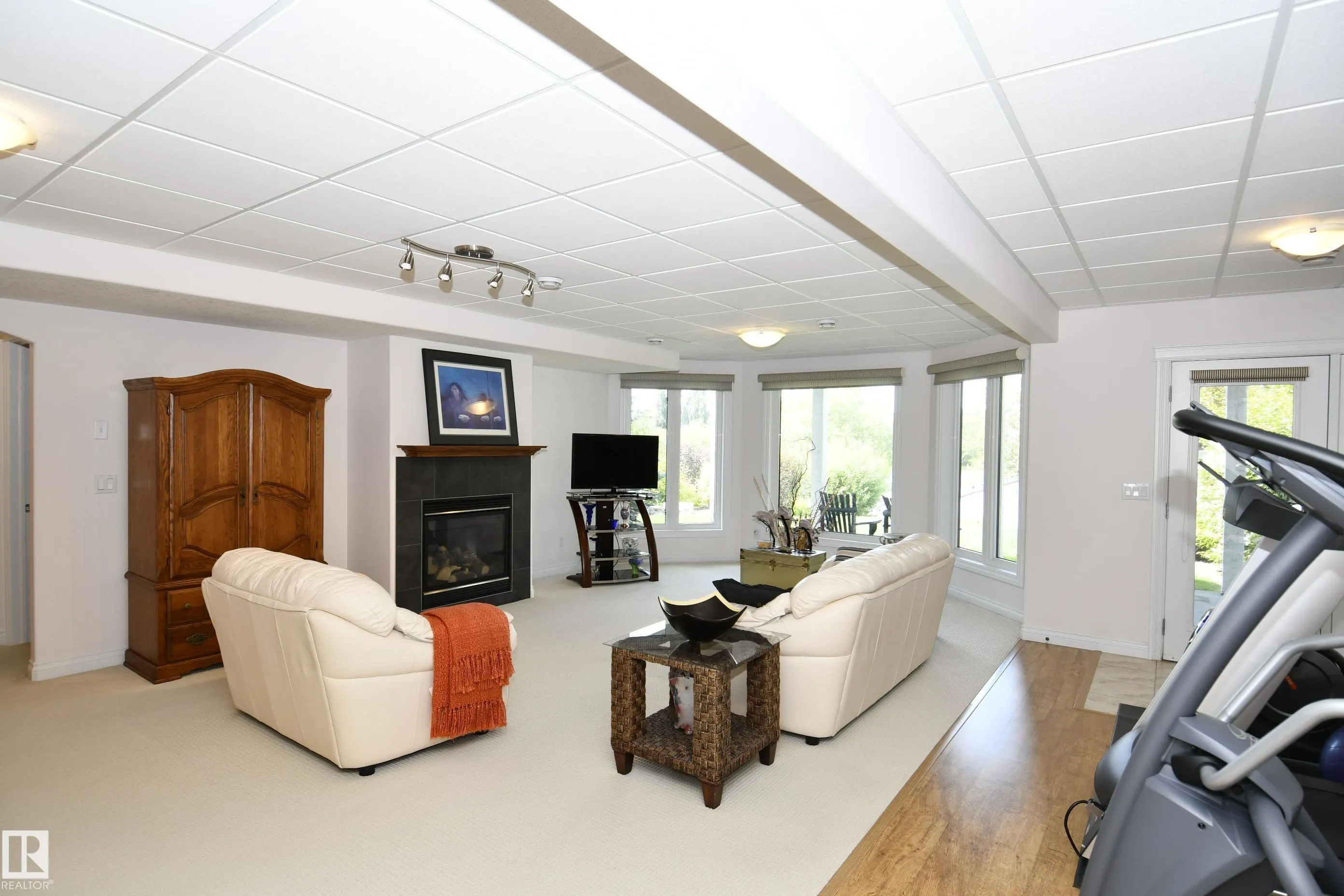46 SHORES Drive
