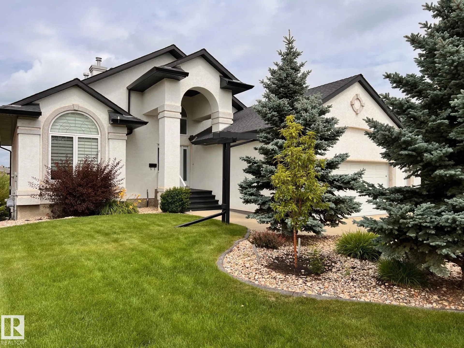 46 SHORES Drive