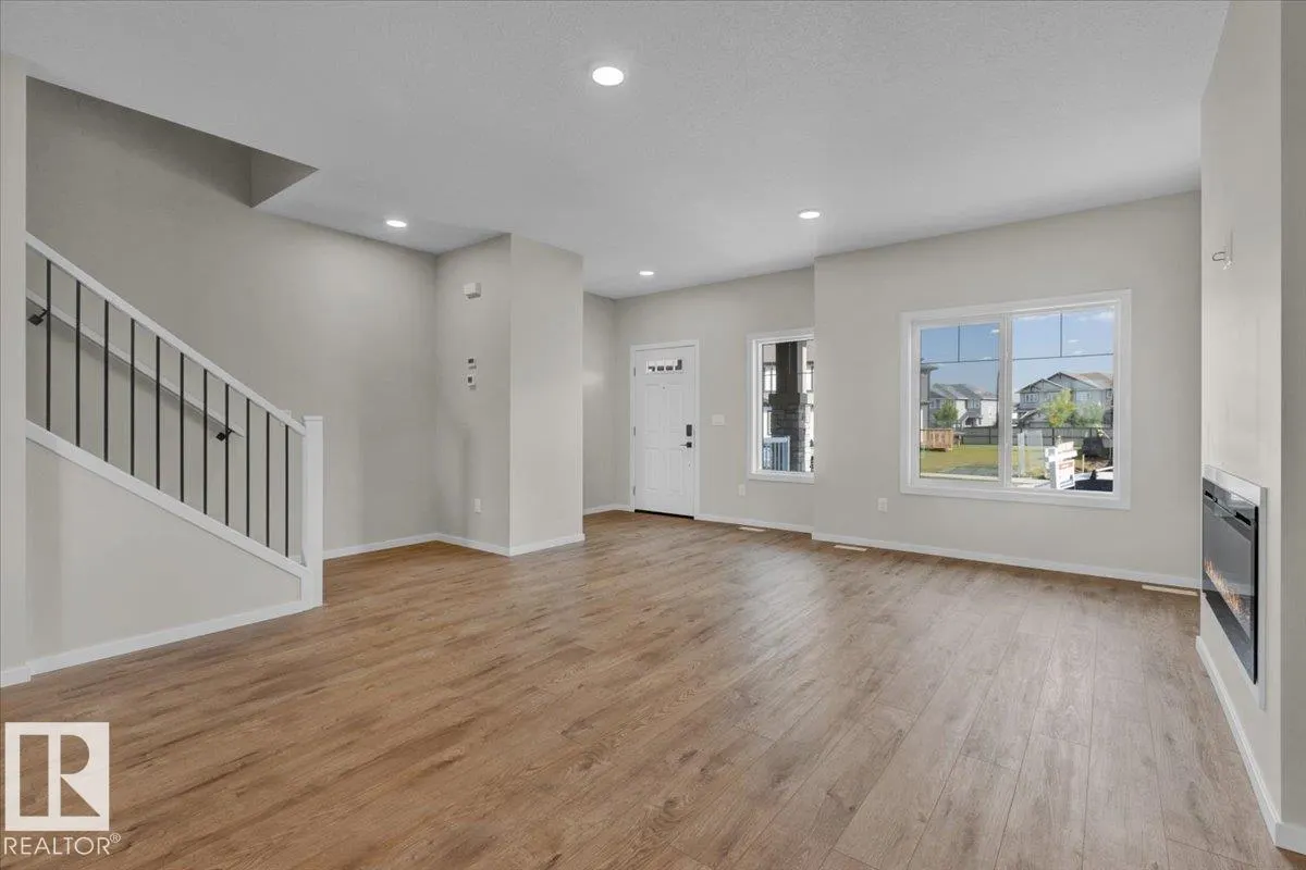 21 Ficus Way