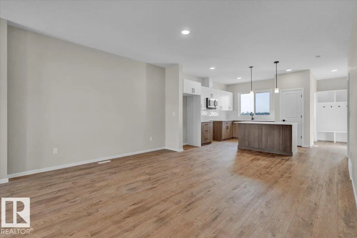 21 Ficus Way