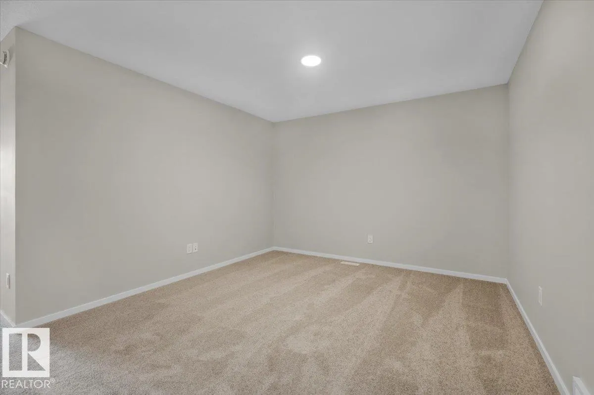 21 Ficus Way